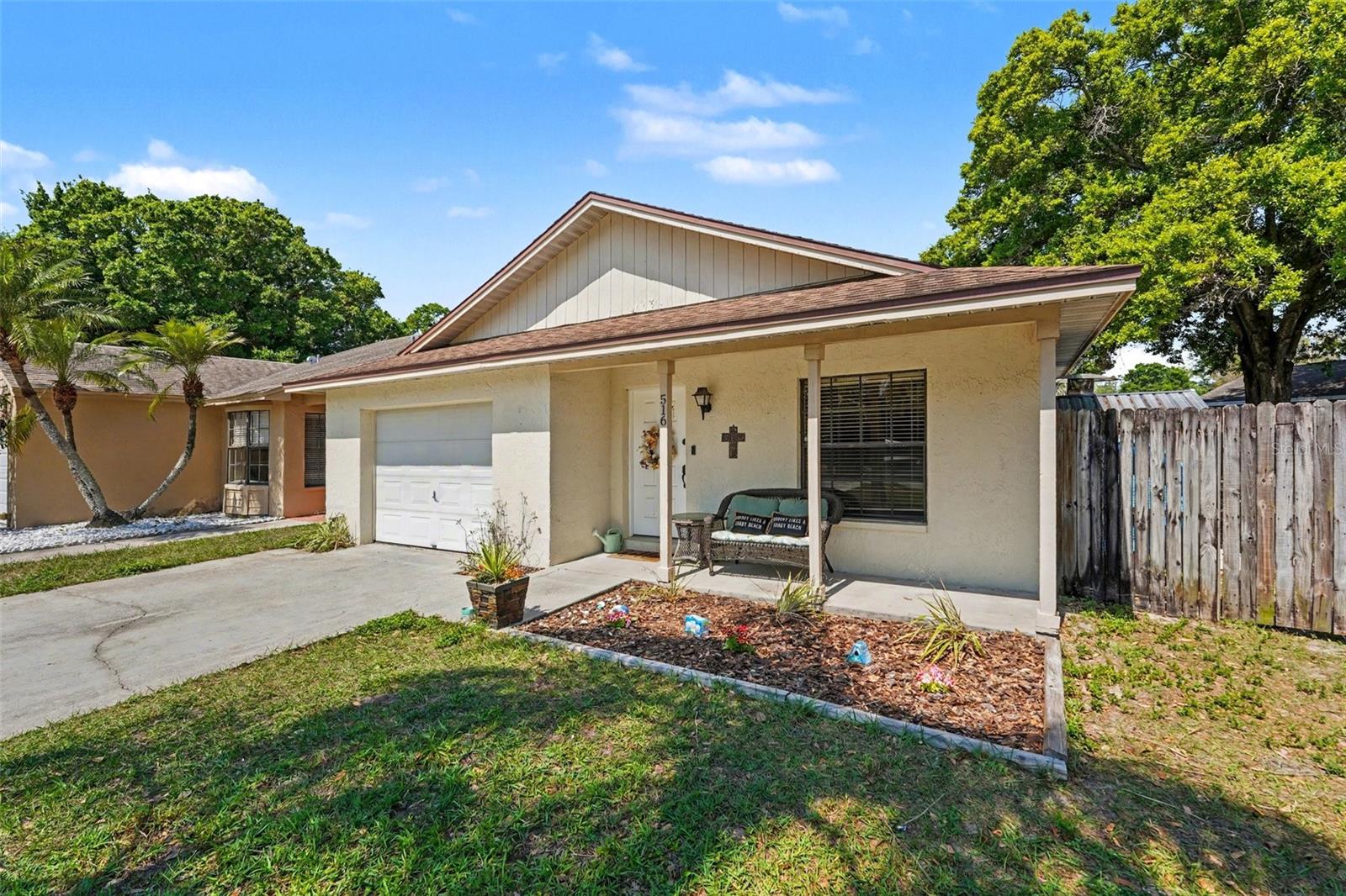 516 SHERIDAN DR, PALM HARBOR, FL, 34684