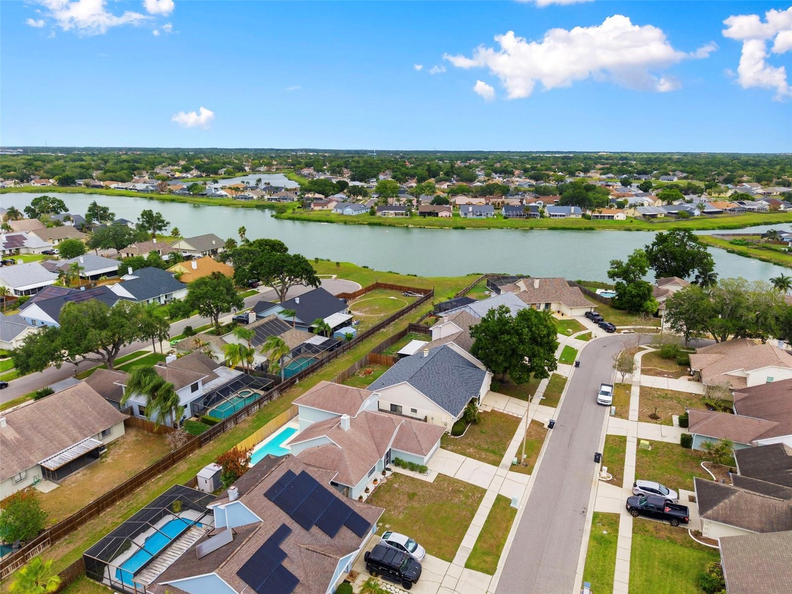 1925 REDBRIDGE DR, BRANDON, FL, 33511