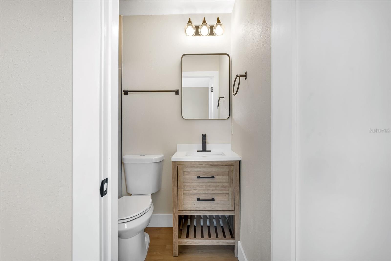 en-suite in bedroom 3