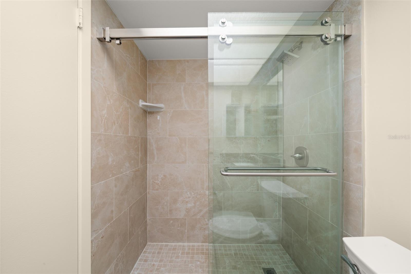 117 COUNTRY CLUB DR #202, LAKE PLACID, FL, 33852