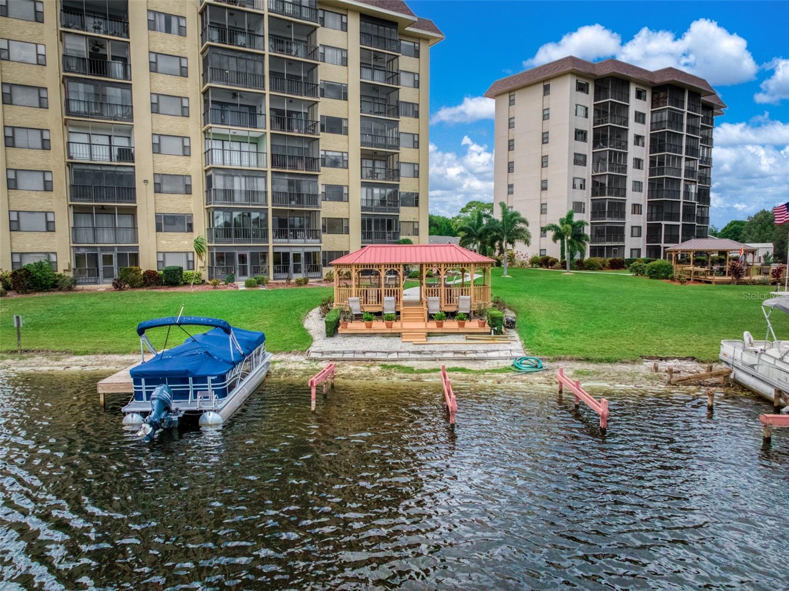 117 COUNTRY CLUB DR #202, LAKE PLACID, FL, 33852