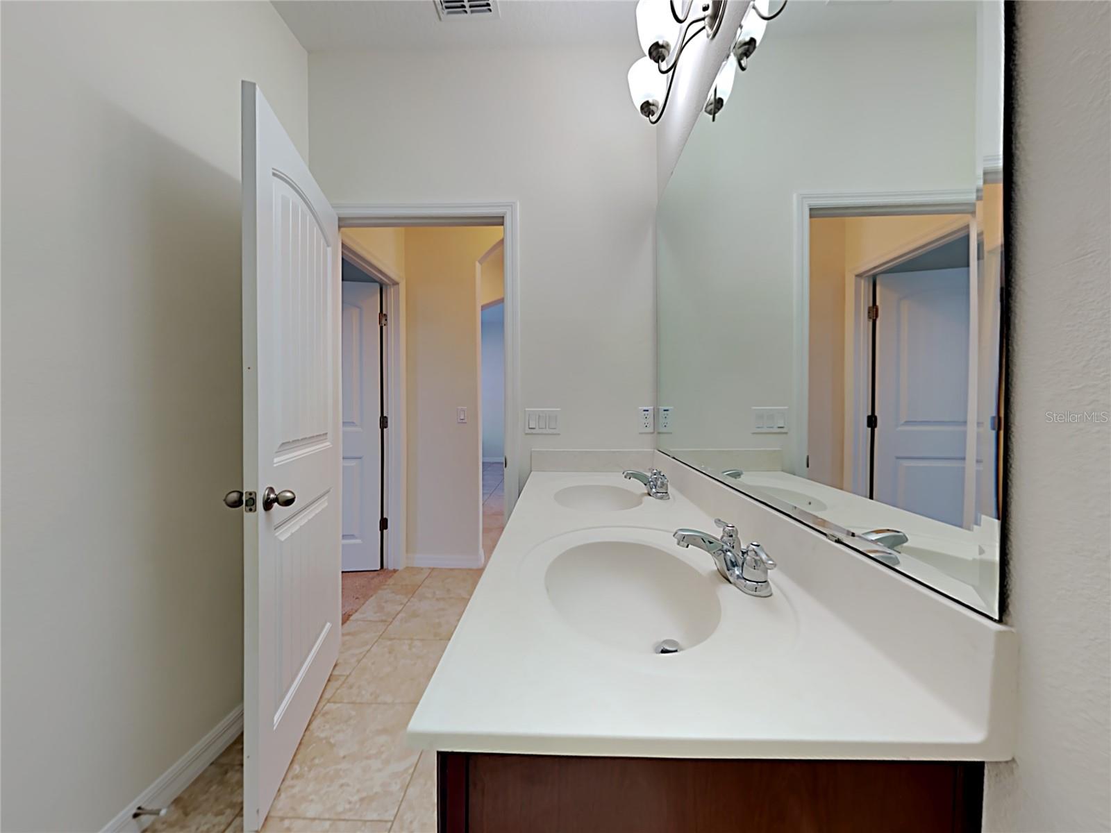 3223 OLIVIA BREEZE DR, KISSIMMEE, FL, 34746