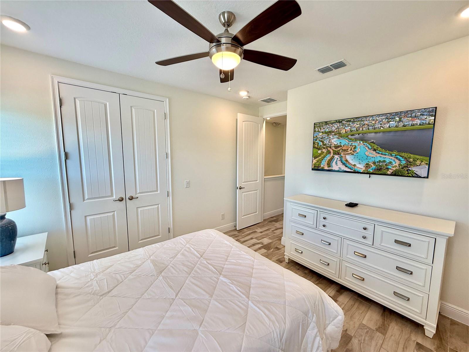 2906 CASTAWAY LN, KISSIMMEE, FL, 34747