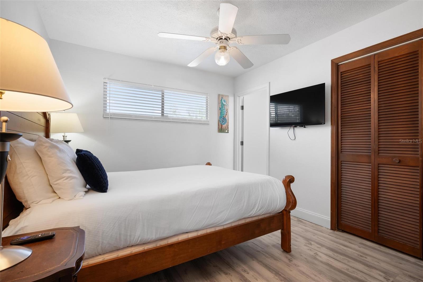 6201 6TH AVE NW, BRADENTON, FL, 34209