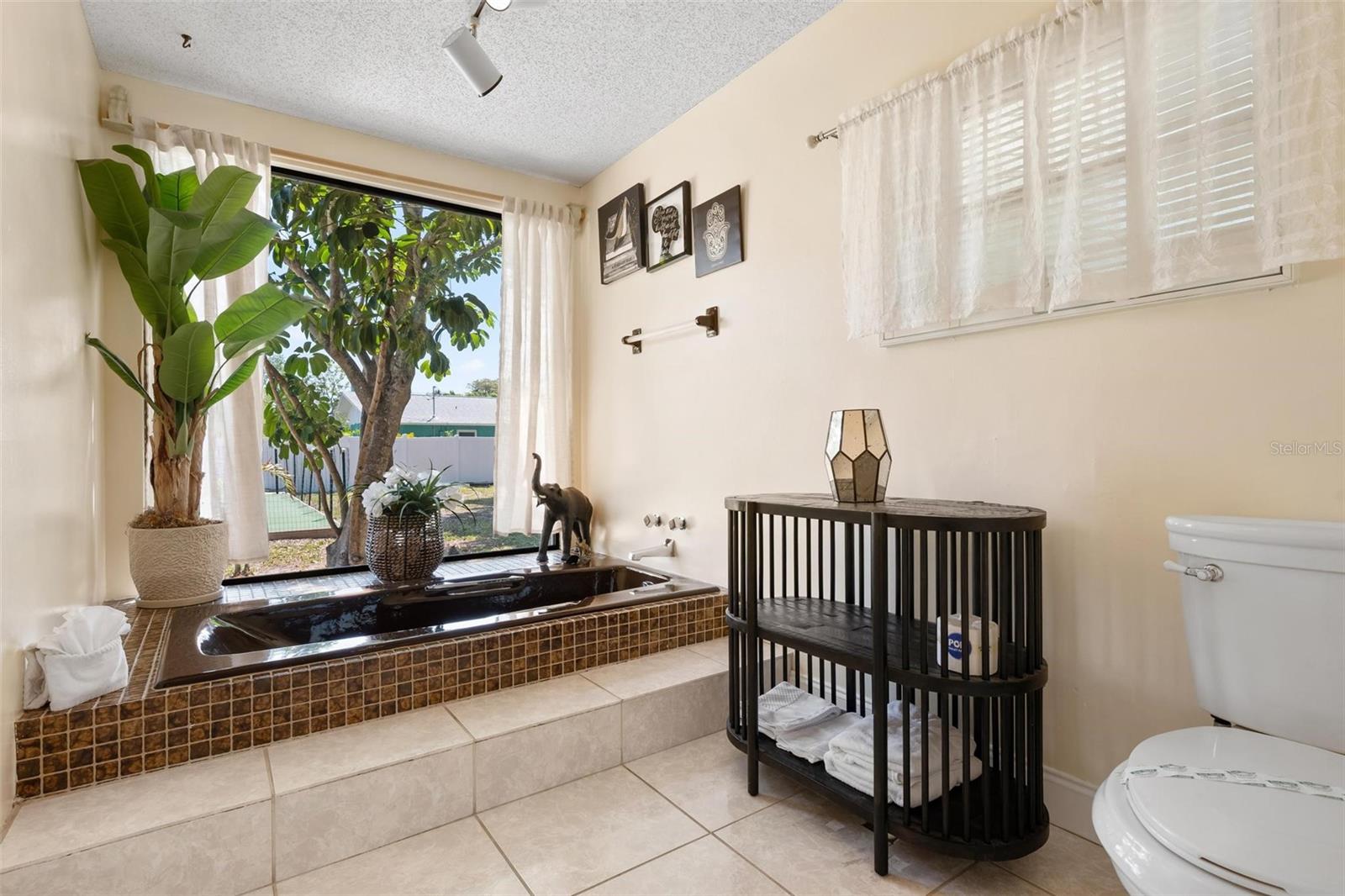 6201 6TH AVE NW, BRADENTON, FL, 34209