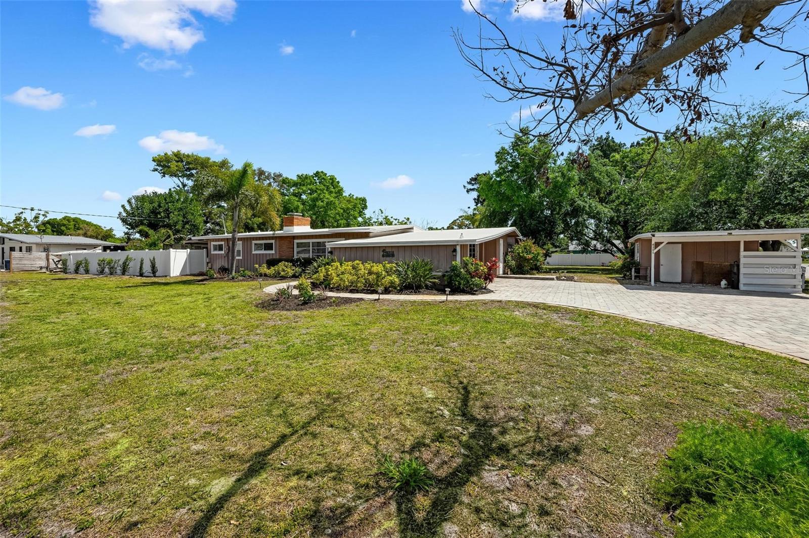 6201 6TH AVE NW, BRADENTON, FL, 34209