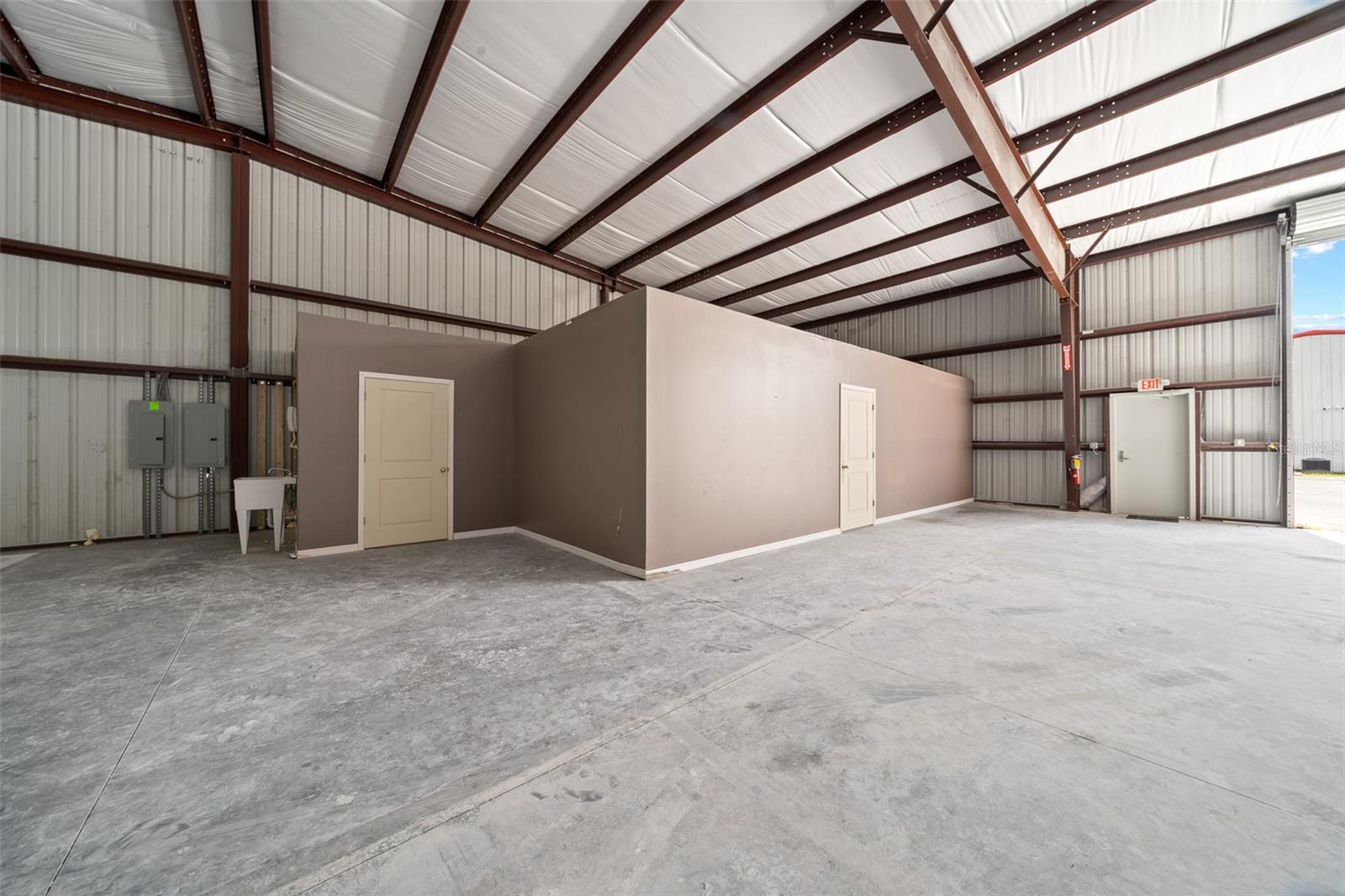 3073 NE 37TH PL, WILDWOOD, FL, 34785