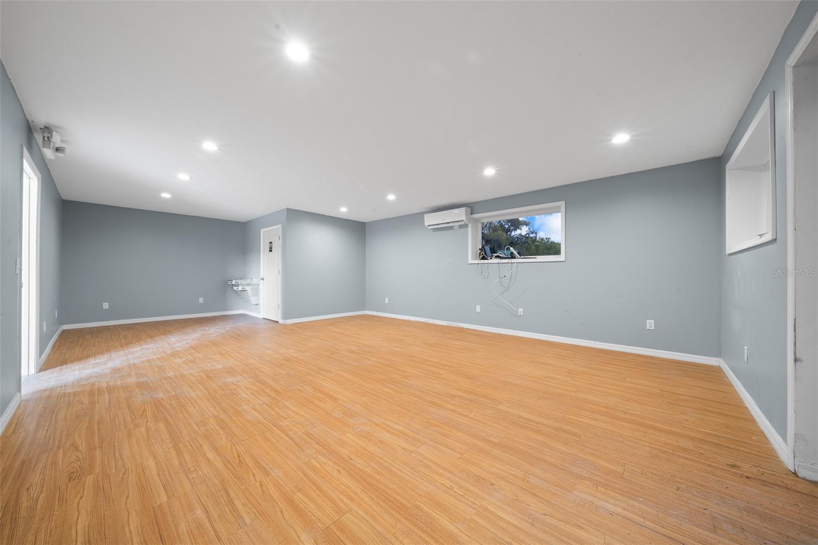 3073 NE 37TH PL, WILDWOOD, FL, 34785