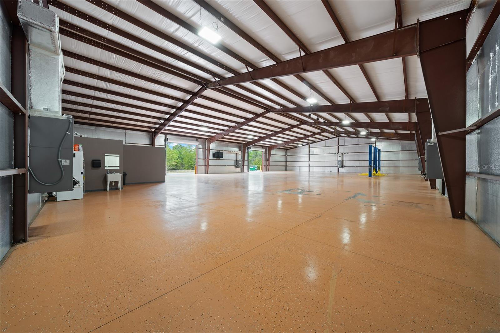 3073 NE 37TH PL, WILDWOOD, FL, 34785