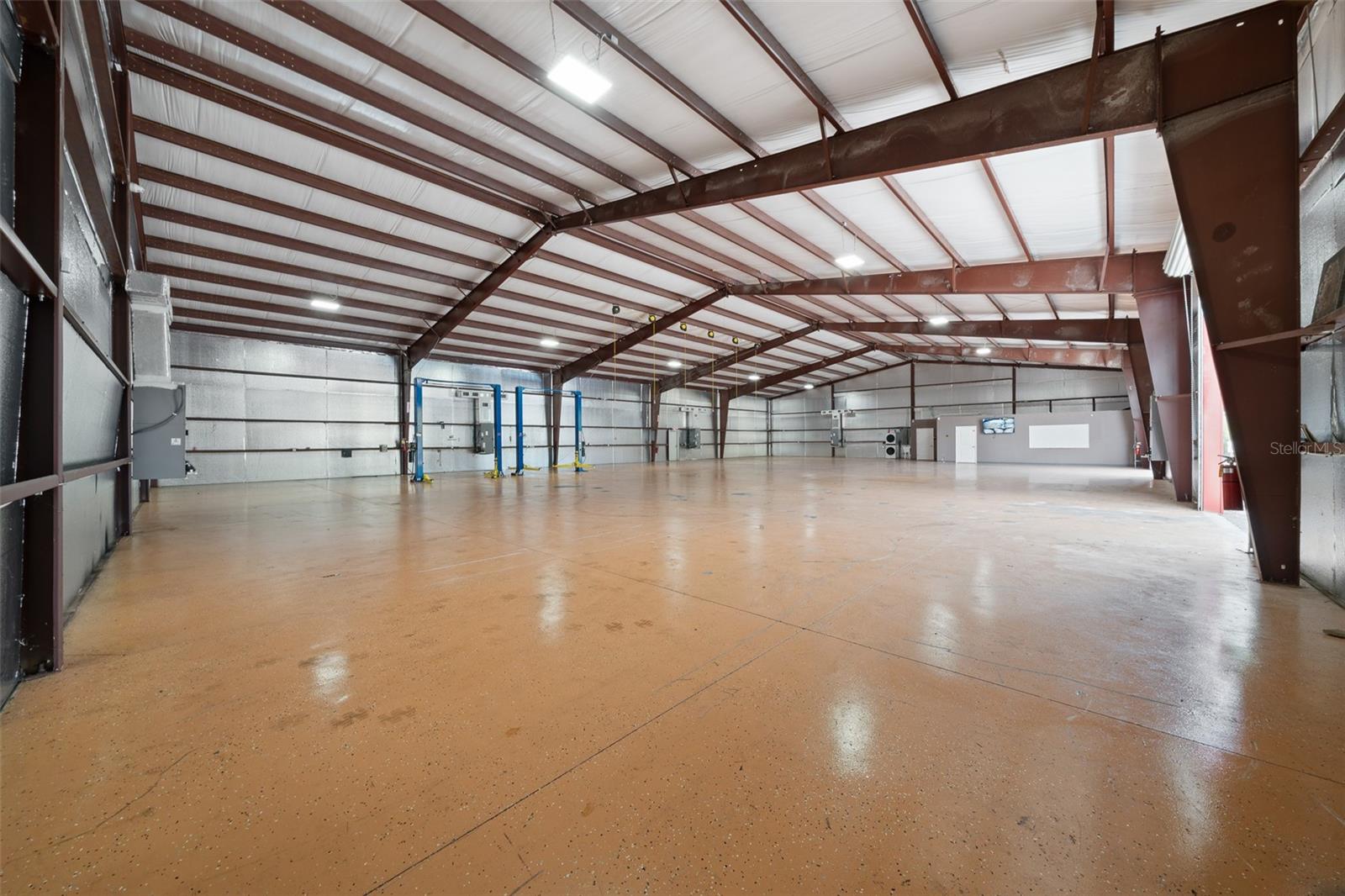 3073 NE 37TH PL, WILDWOOD, FL, 34785