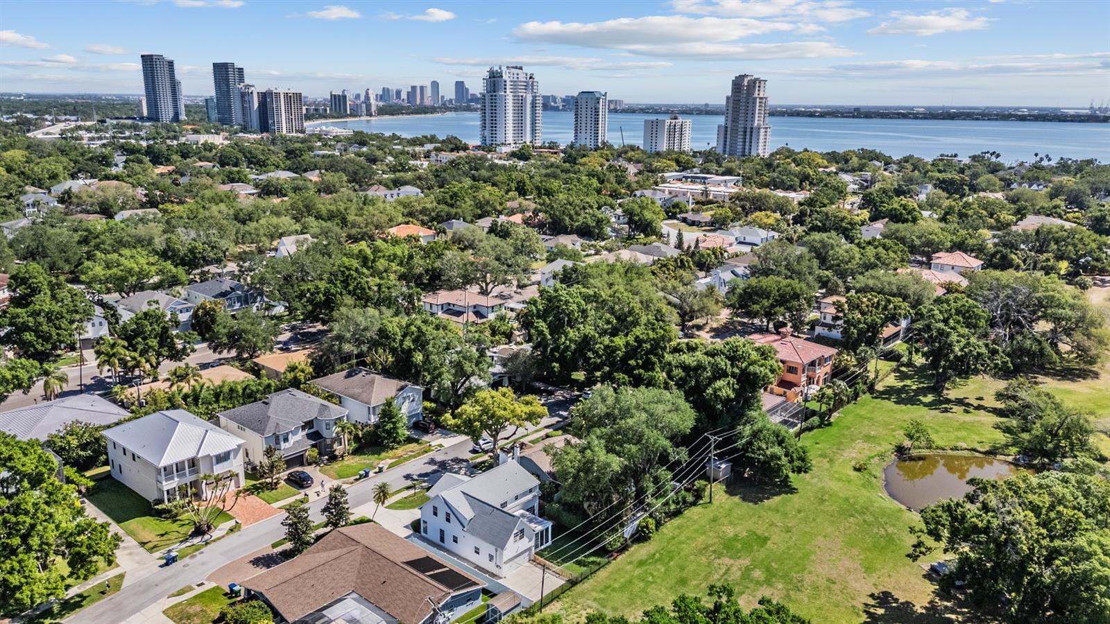 3220 W BAY VILLA AVE, TAMPA, FL, 33611