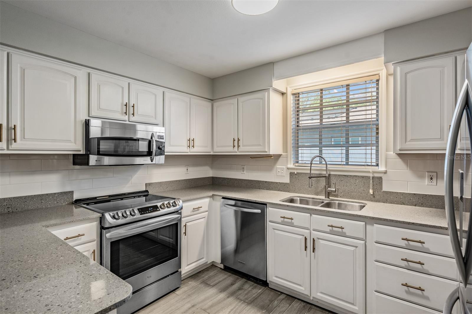 3220 W BAY VILLA AVE, TAMPA, FL, 33611