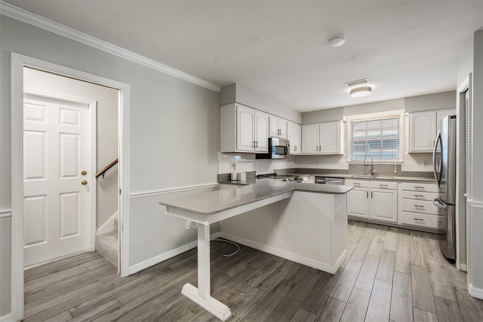 3220 W BAY VILLA AVE, TAMPA, FL, 33611