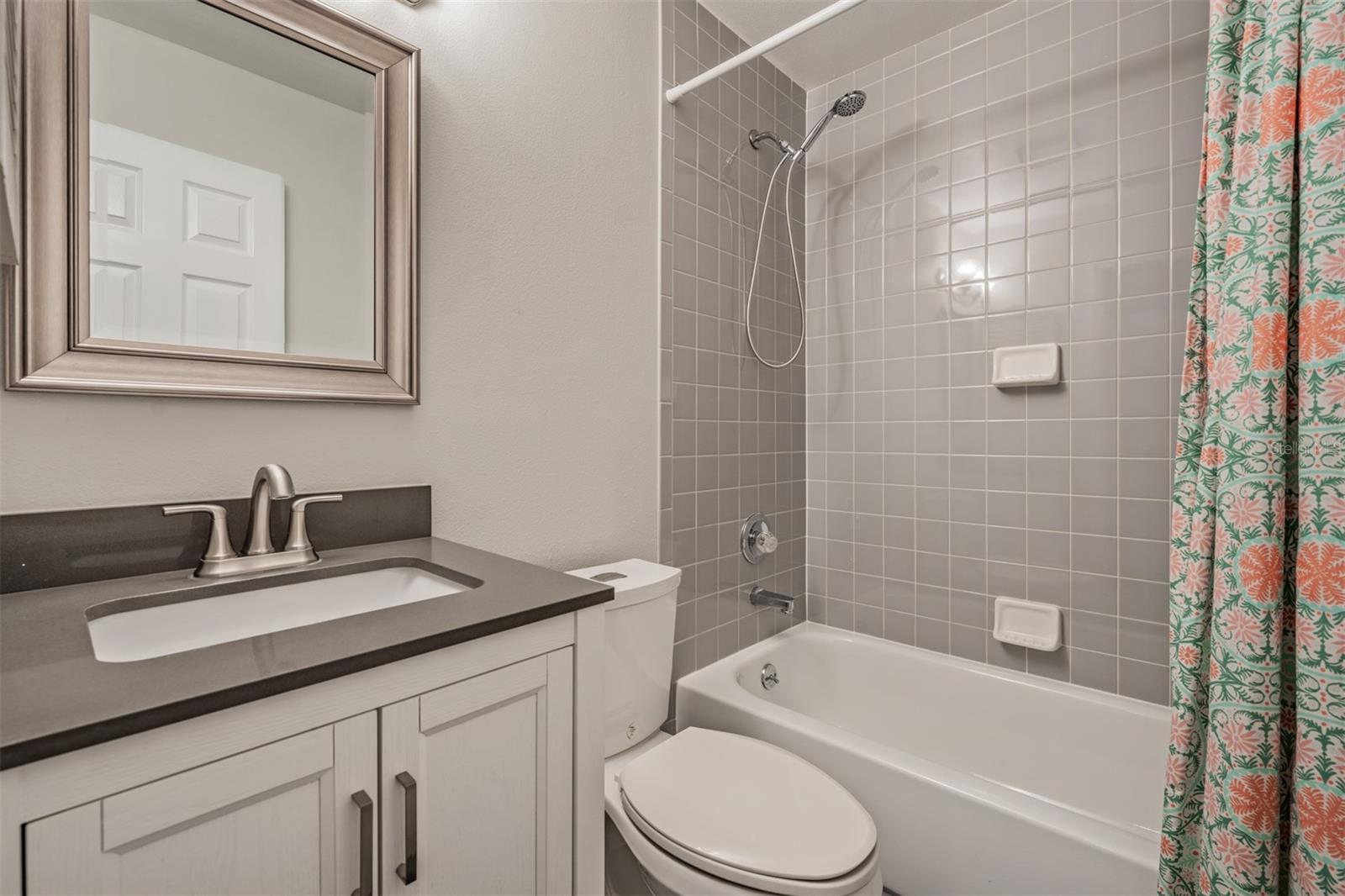 3220 W BAY VILLA AVE, TAMPA, FL, 33611