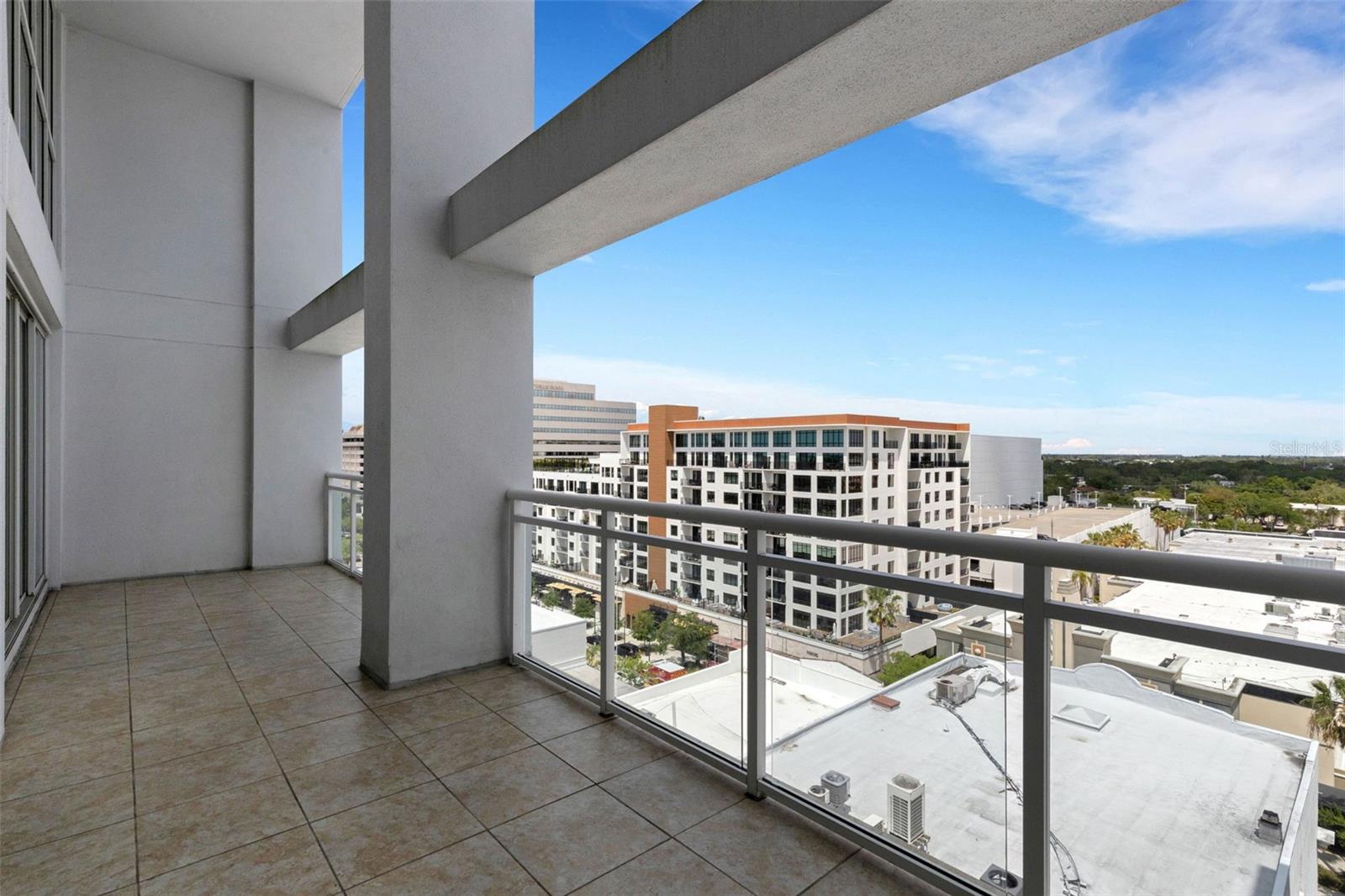 1990 MAIN ST #4, SARASOTA, FL, 34236