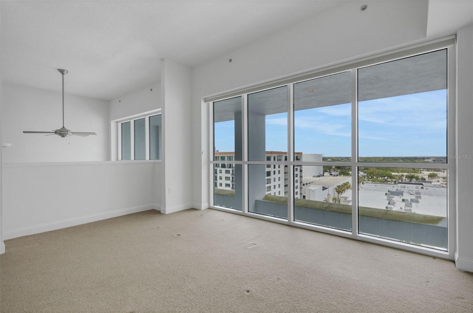 1990 MAIN ST #4, SARASOTA, FL, 34236