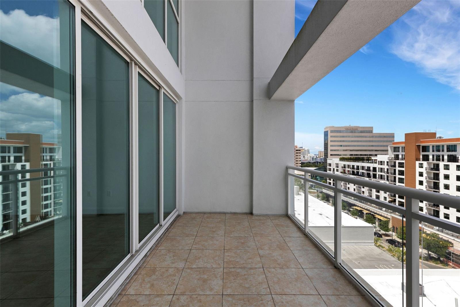 1990 MAIN ST #4, SARASOTA, FL, 34236