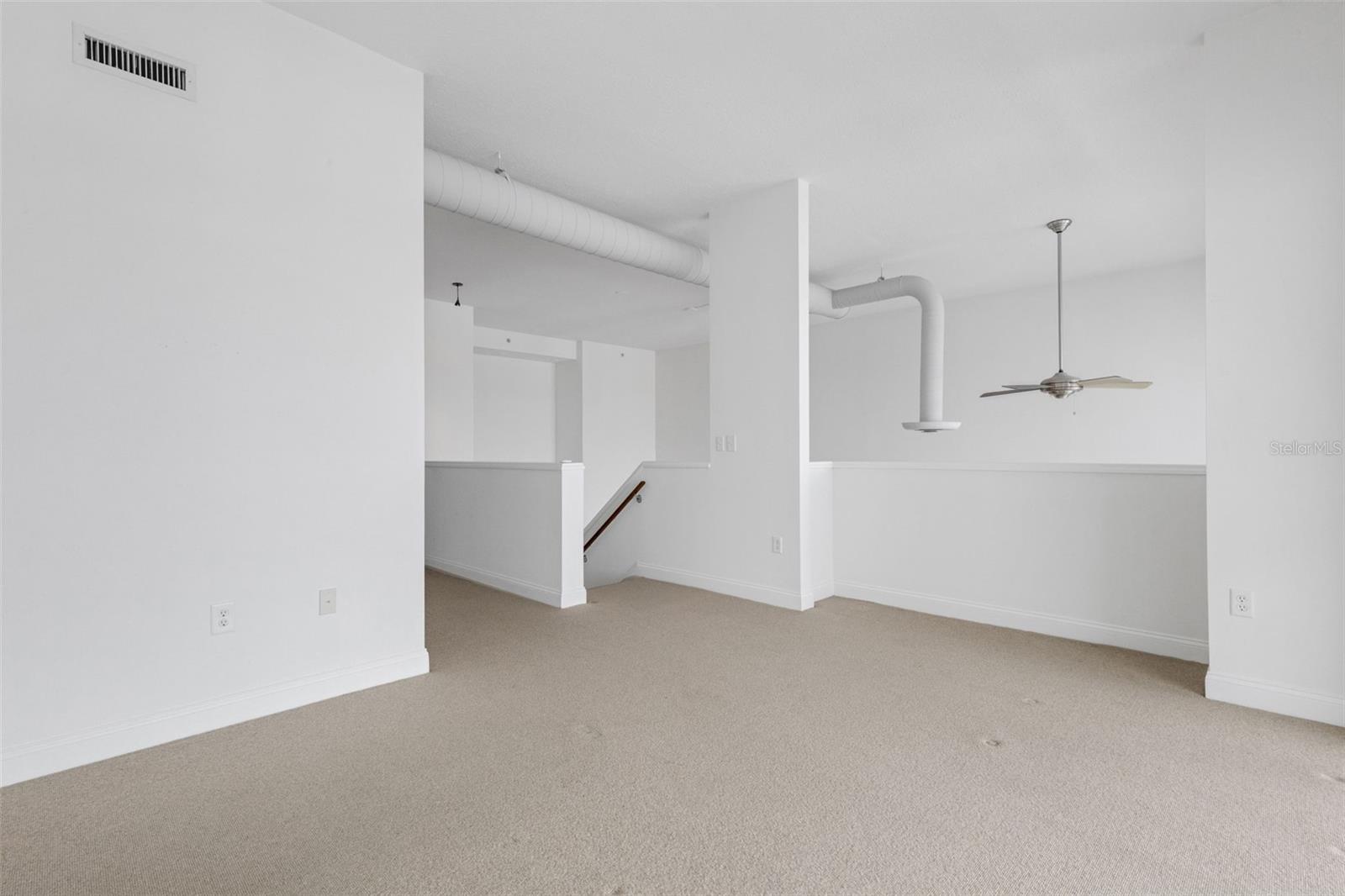 1990 MAIN ST #4, SARASOTA, FL, 34236