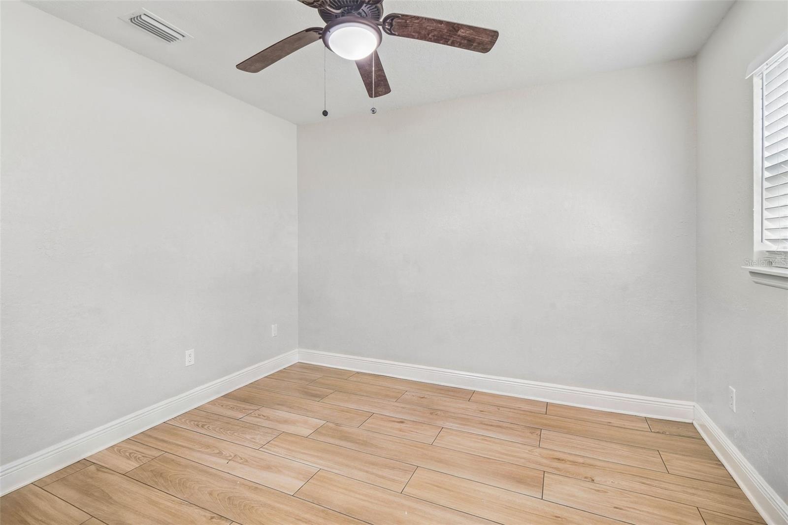 1618 BARRY RD, CLEARWATER, FL, 33756