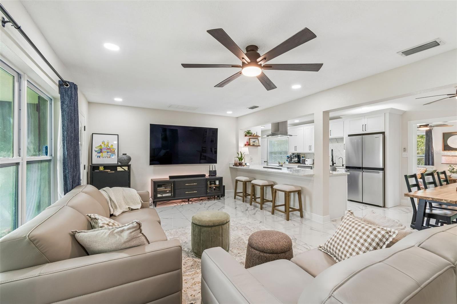 1618 BARRY RD, CLEARWATER, FL, 33756