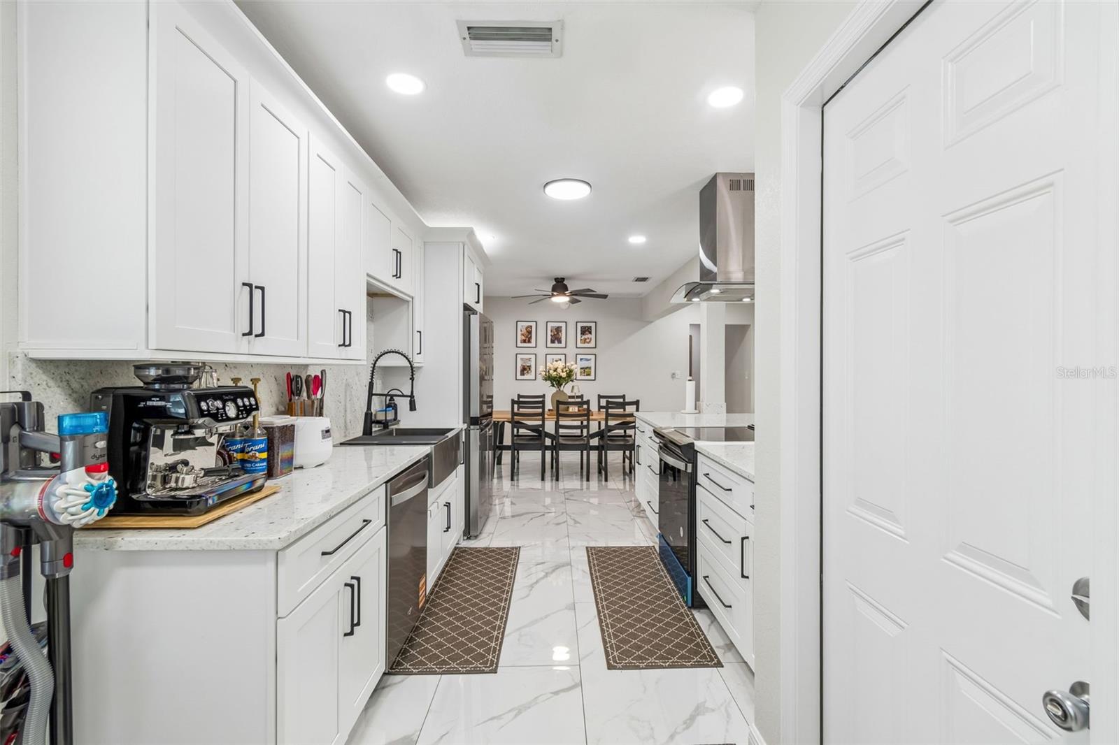 1618 BARRY RD, CLEARWATER, FL, 33756
