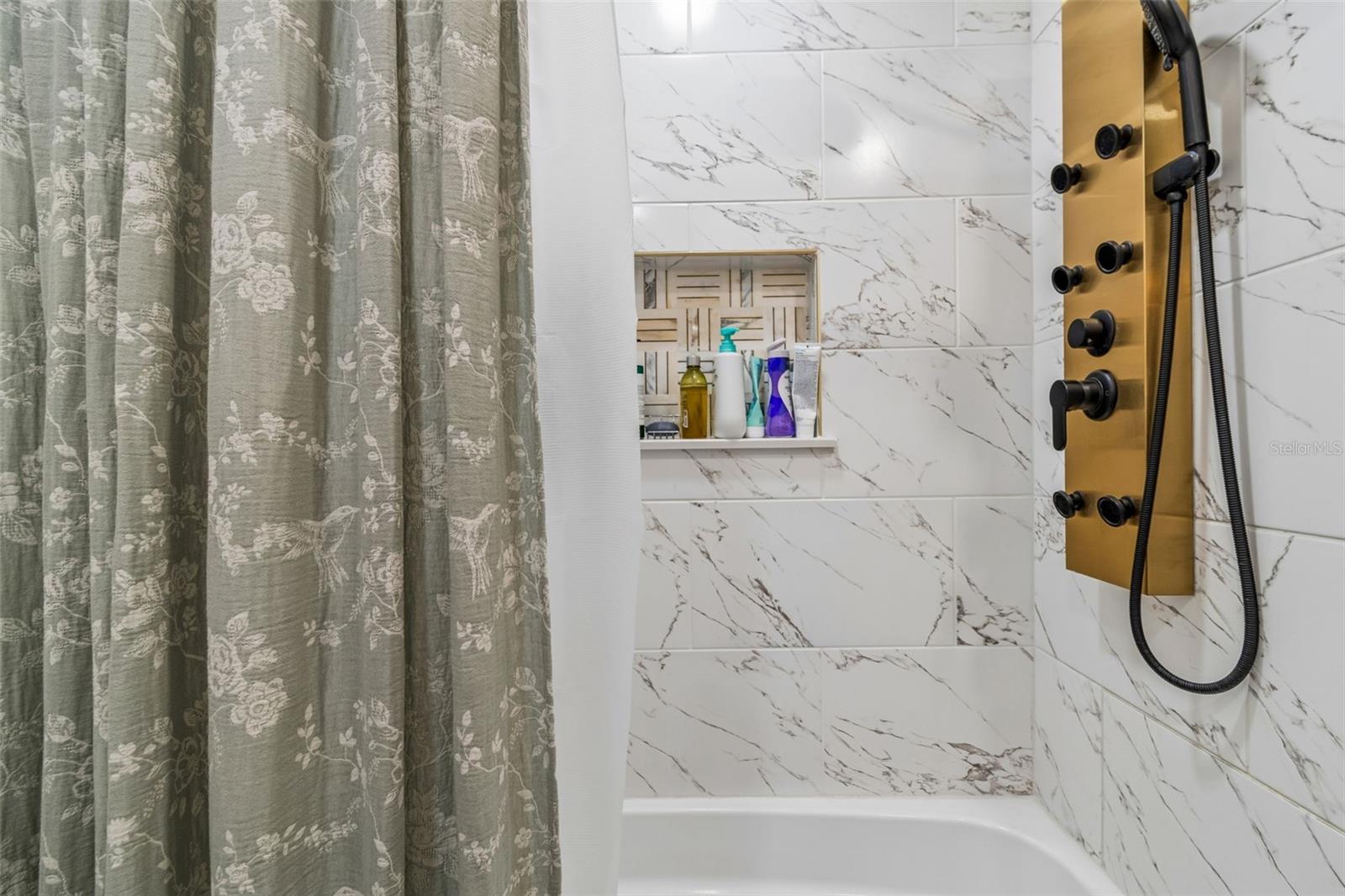 1618 BARRY RD, CLEARWATER, FL, 33756