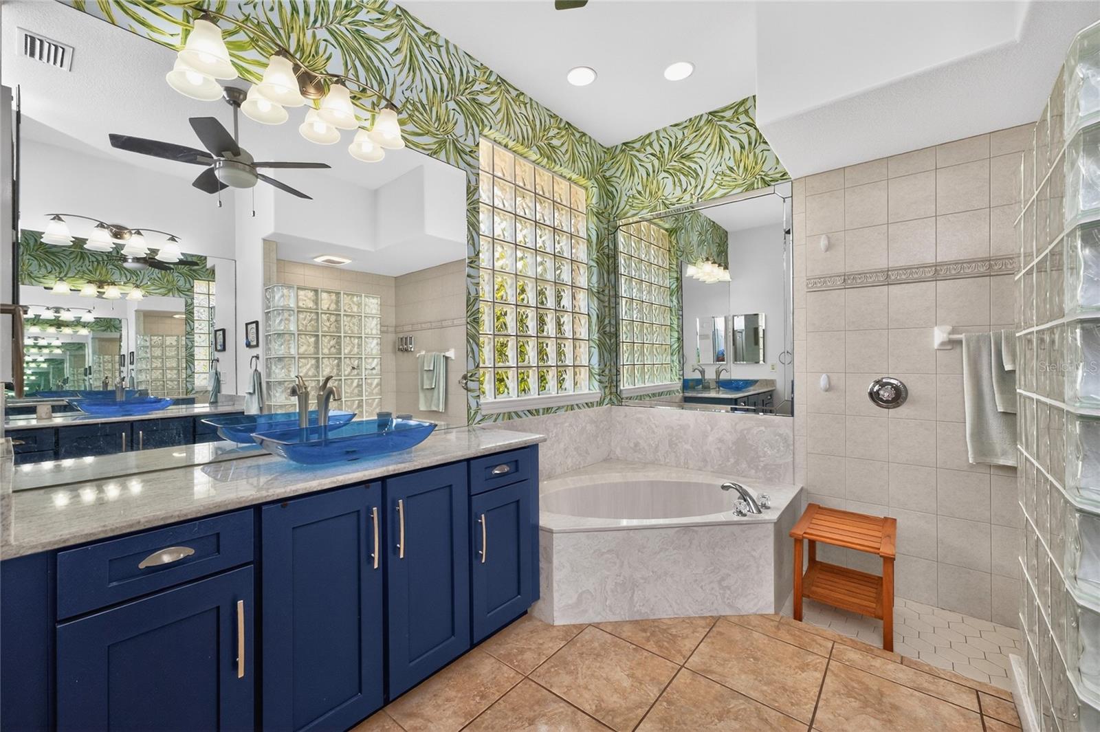 16237 CAPE HORN BLVD, PUNTA GORDA, FL, 33955
