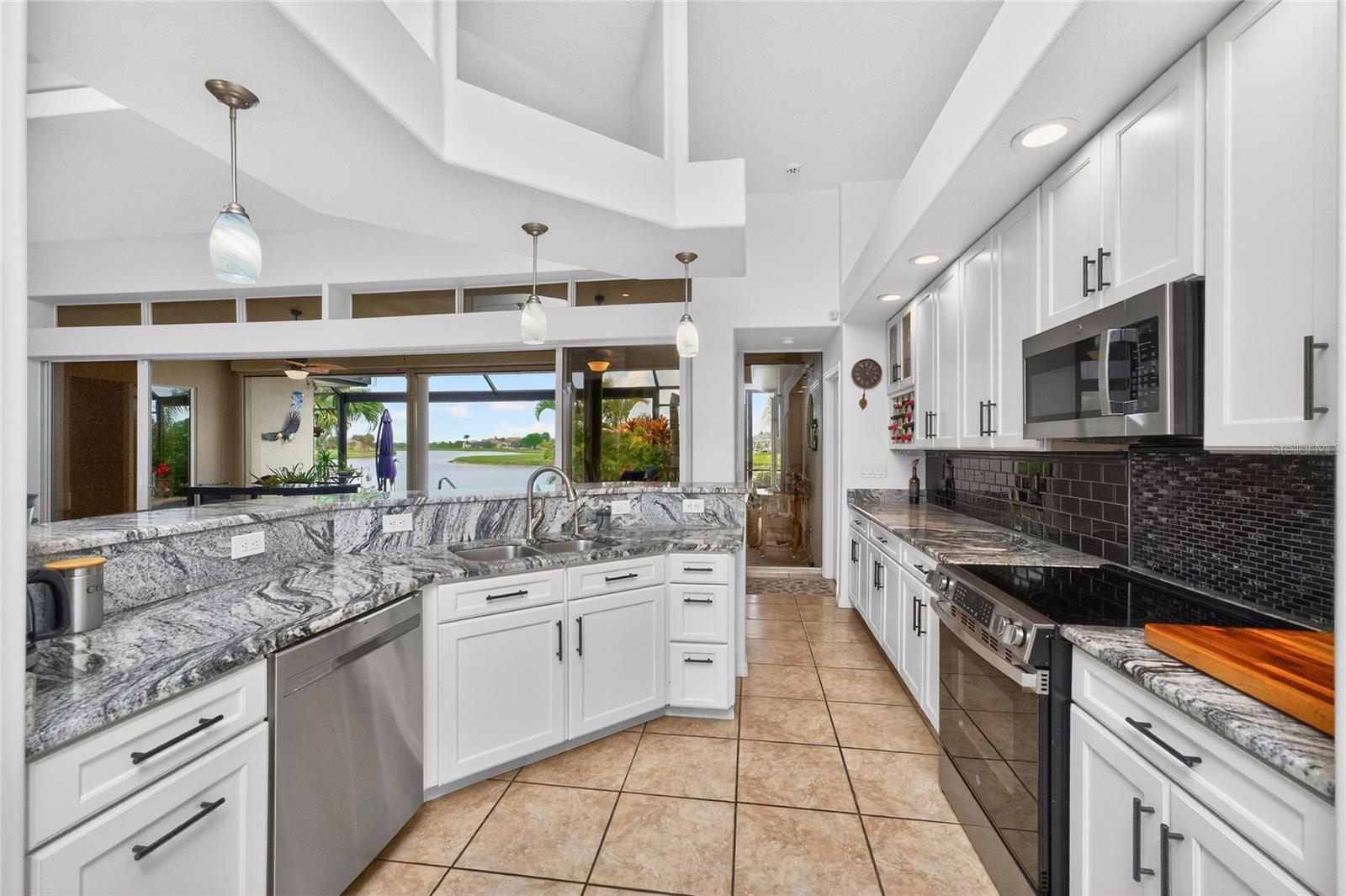 16237 CAPE HORN BLVD, PUNTA GORDA, FL, 33955