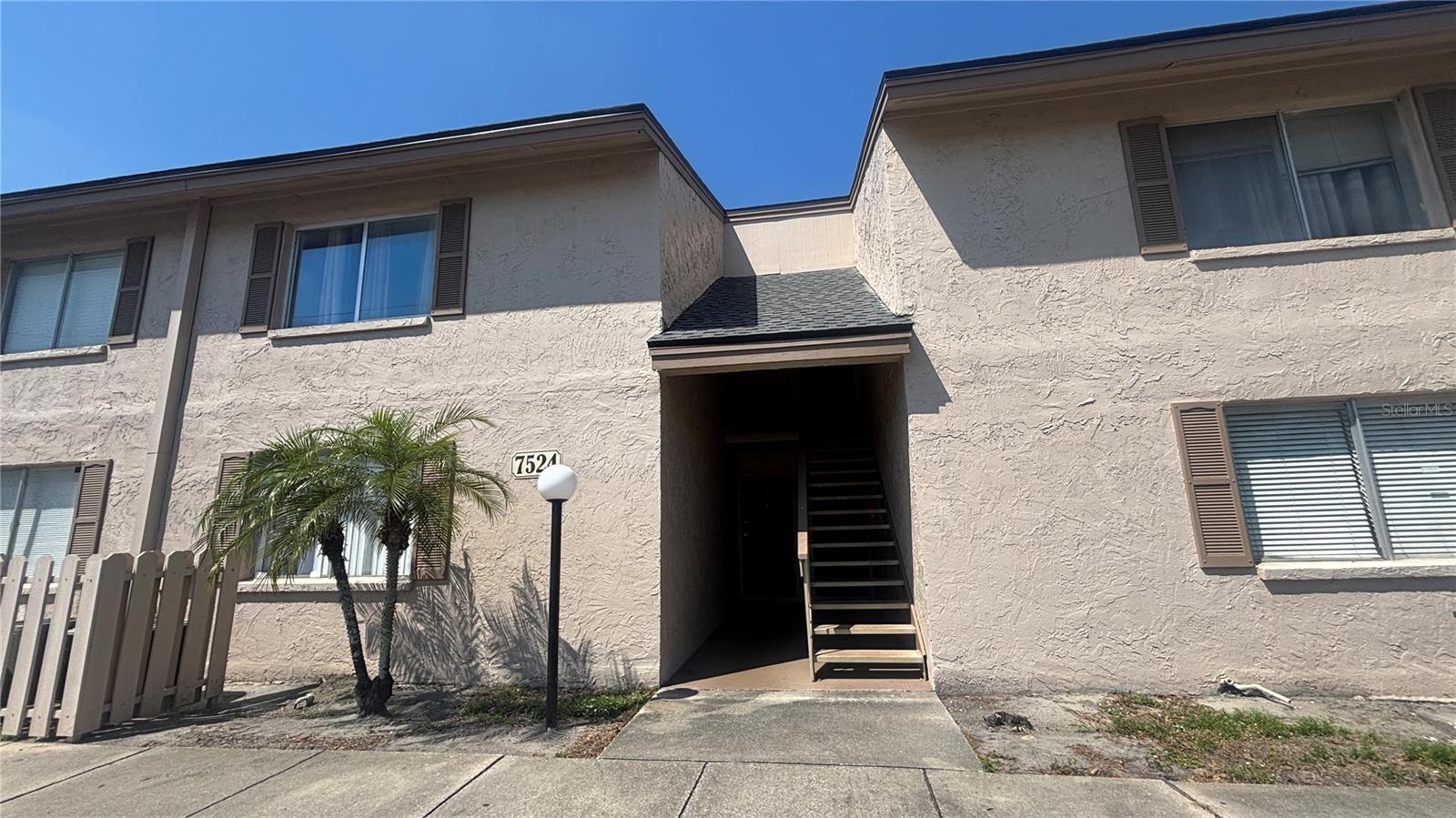 7524 NEEDLE LEAF PL #32, TAMPA, FL, 33617