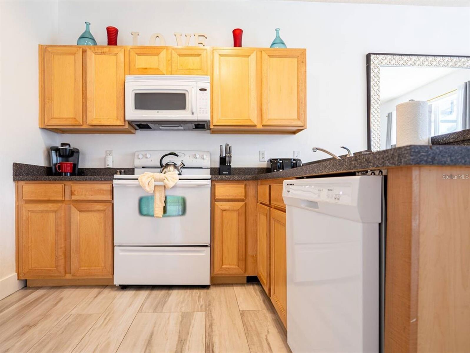 540 SANDY RIDGE DR, DAVENPORT, FL, 33896