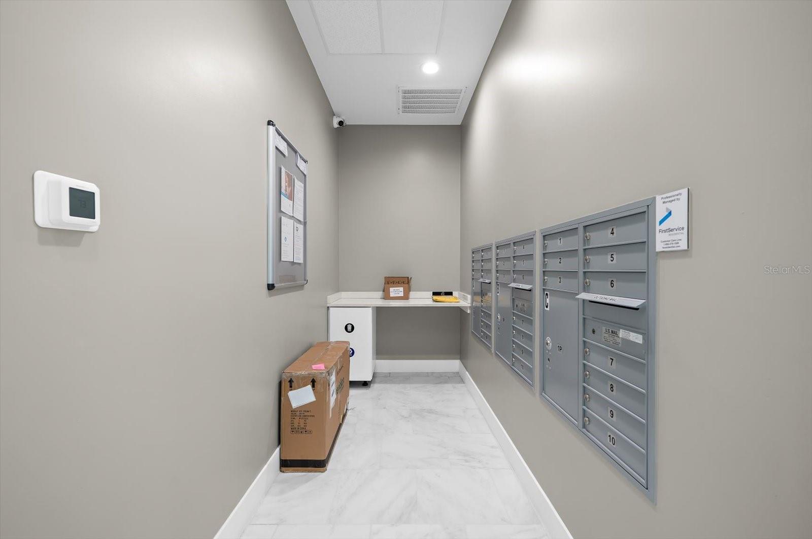 176 4TH AVE NE #201, ST PETERSBURG, FL, 33701