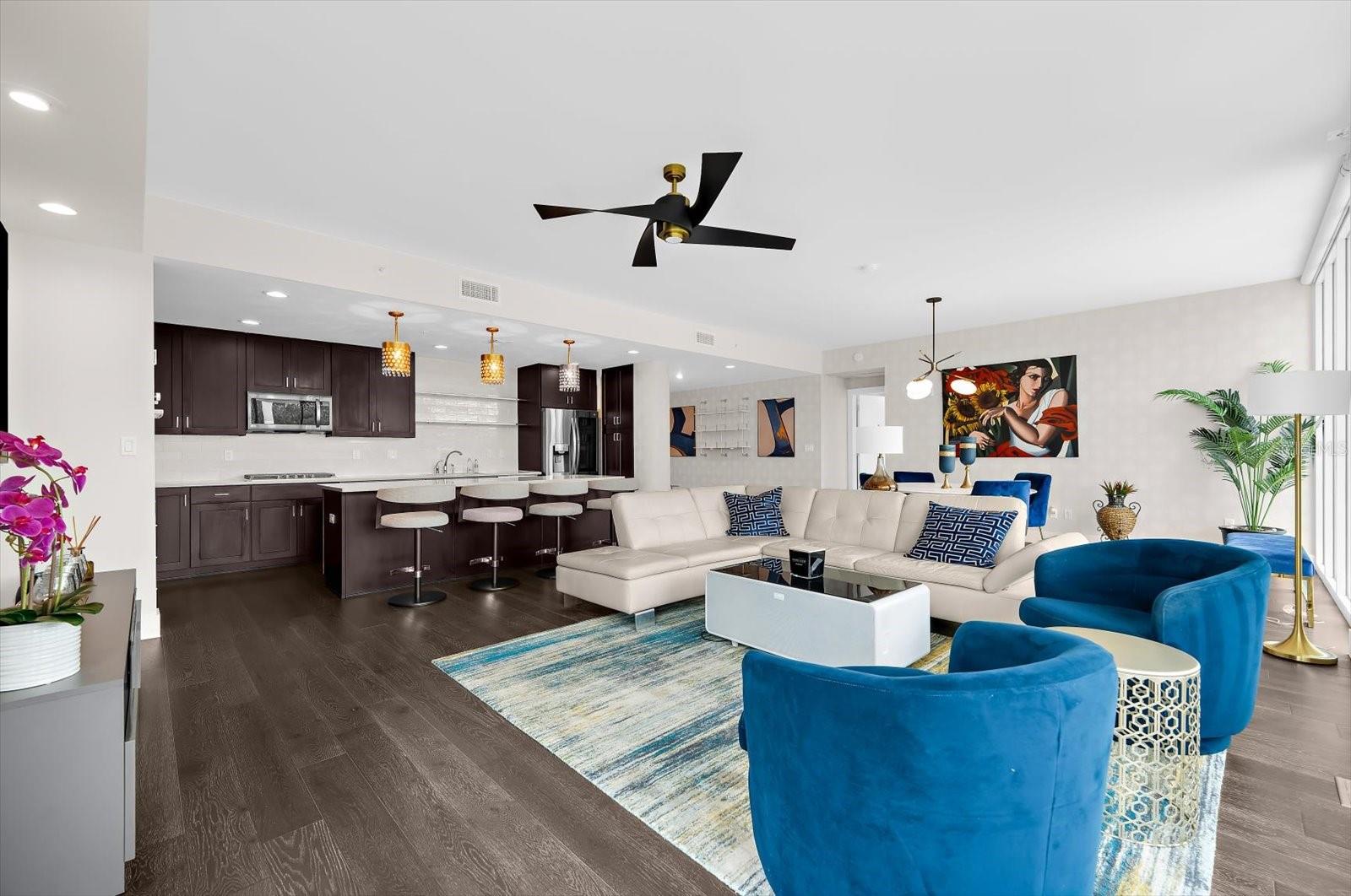 176 4TH AVE NE #201, ST PETERSBURG, FL, 33701