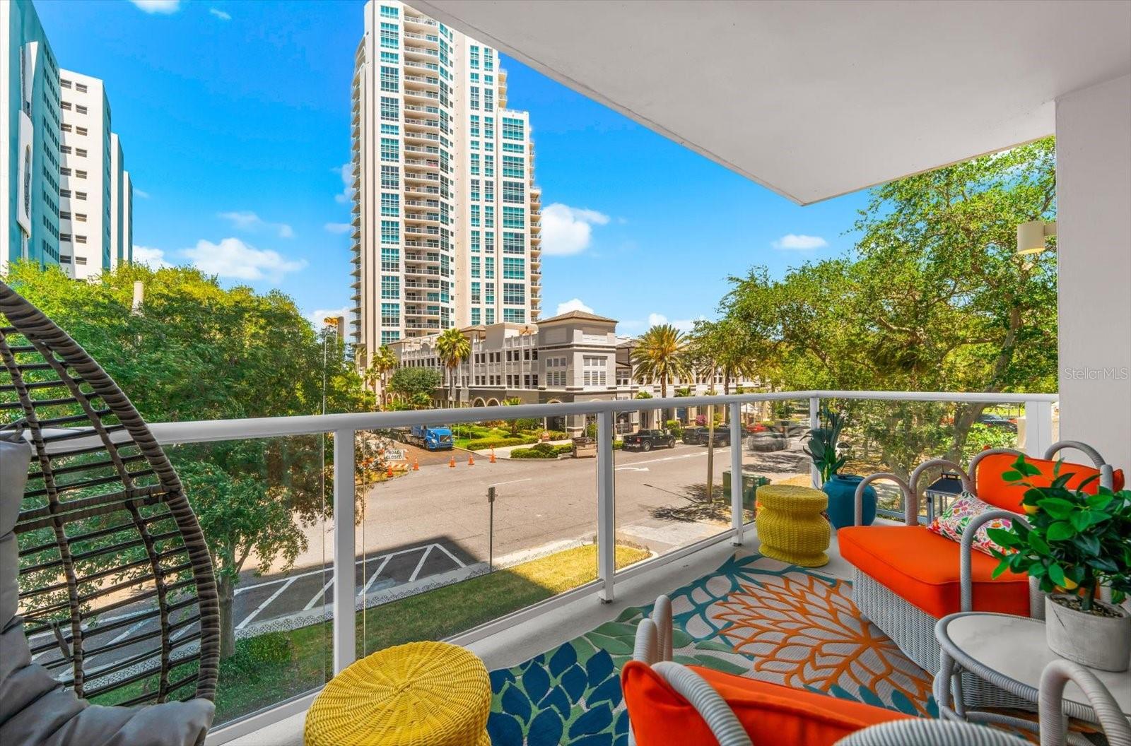 176 4TH AVE NE #201, ST PETERSBURG, FL, 33701