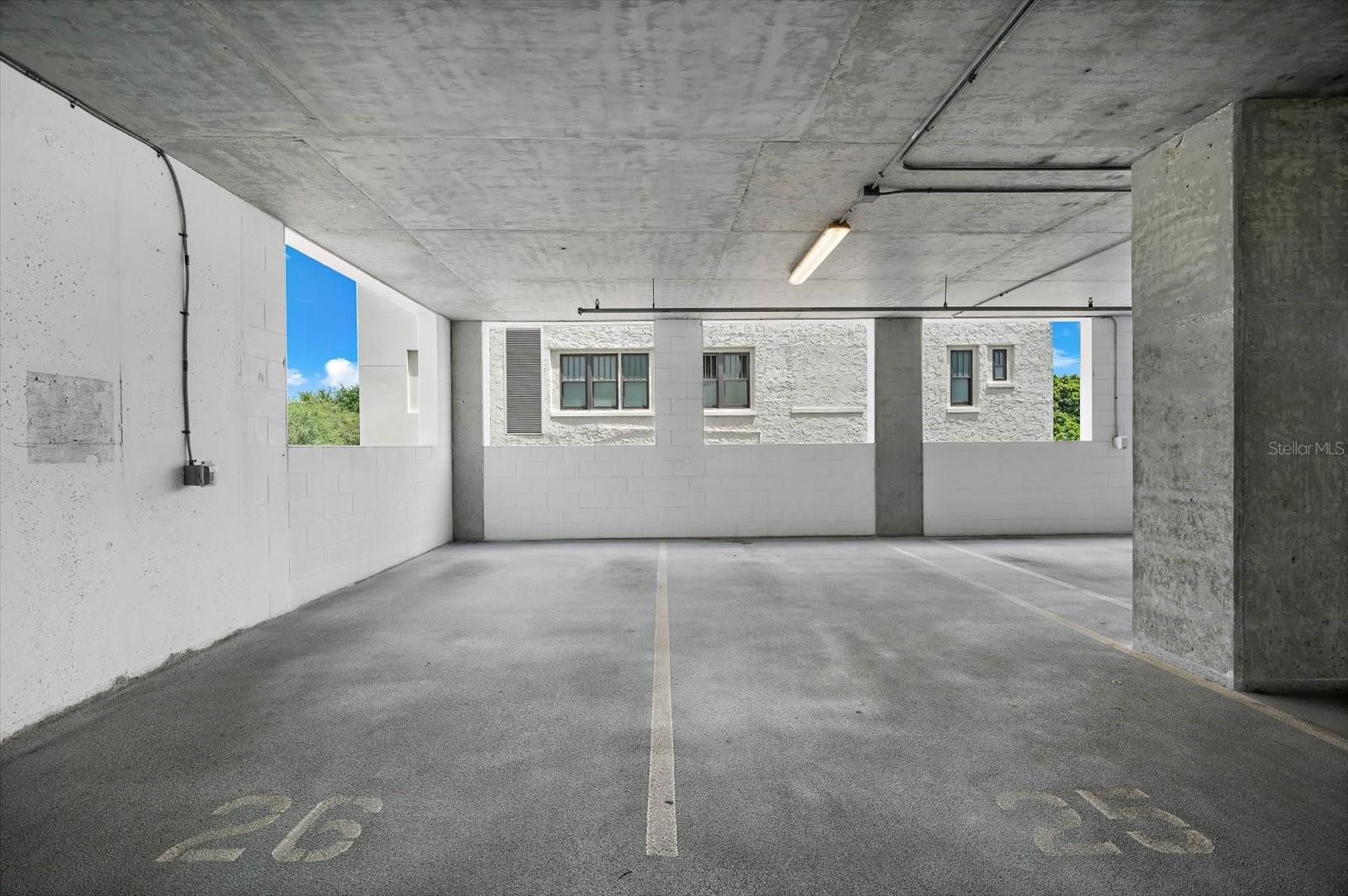 176 4TH AVE NE #201, ST PETERSBURG, FL, 33701