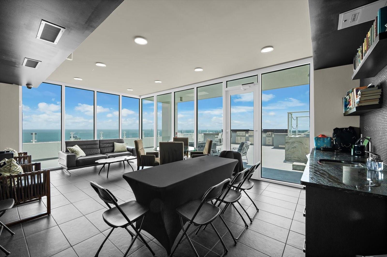 176 4TH AVE NE #201, ST PETERSBURG, FL, 33701