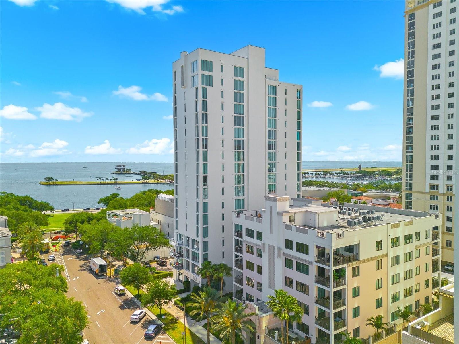 176 4TH AVE NE #201, ST PETERSBURG, FL, 33701