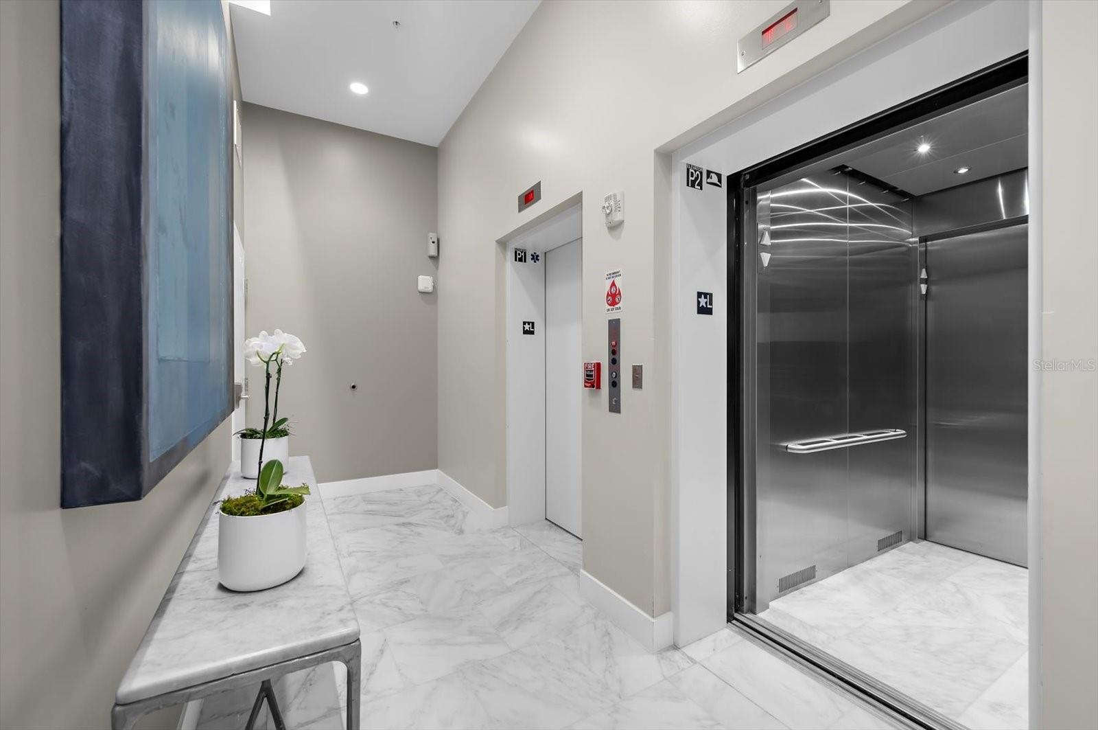 176 4TH AVE NE #201, ST PETERSBURG, FL, 33701