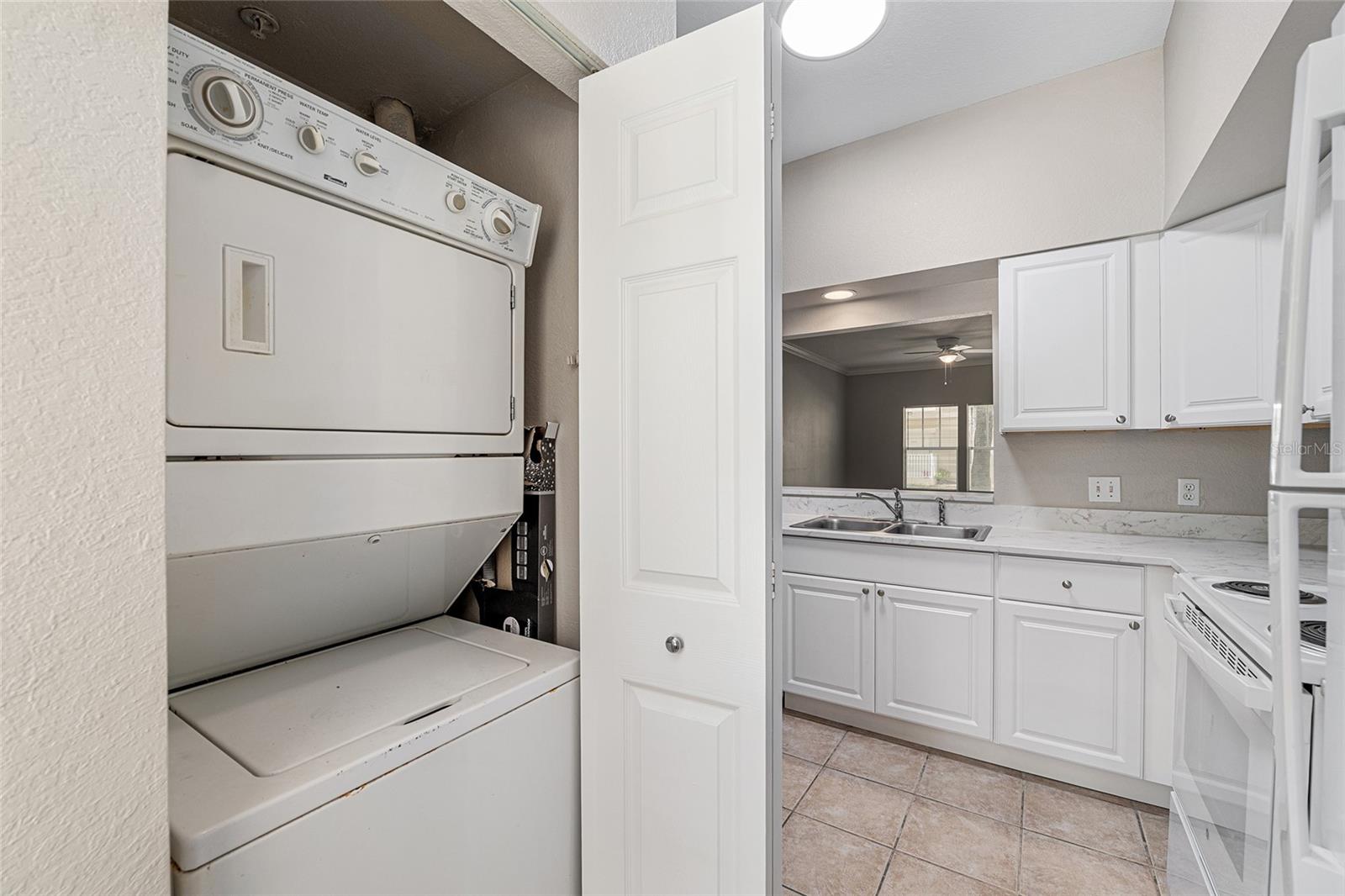 9177 SW 52ND RD #102, GAINESVILLE, FL, 32608