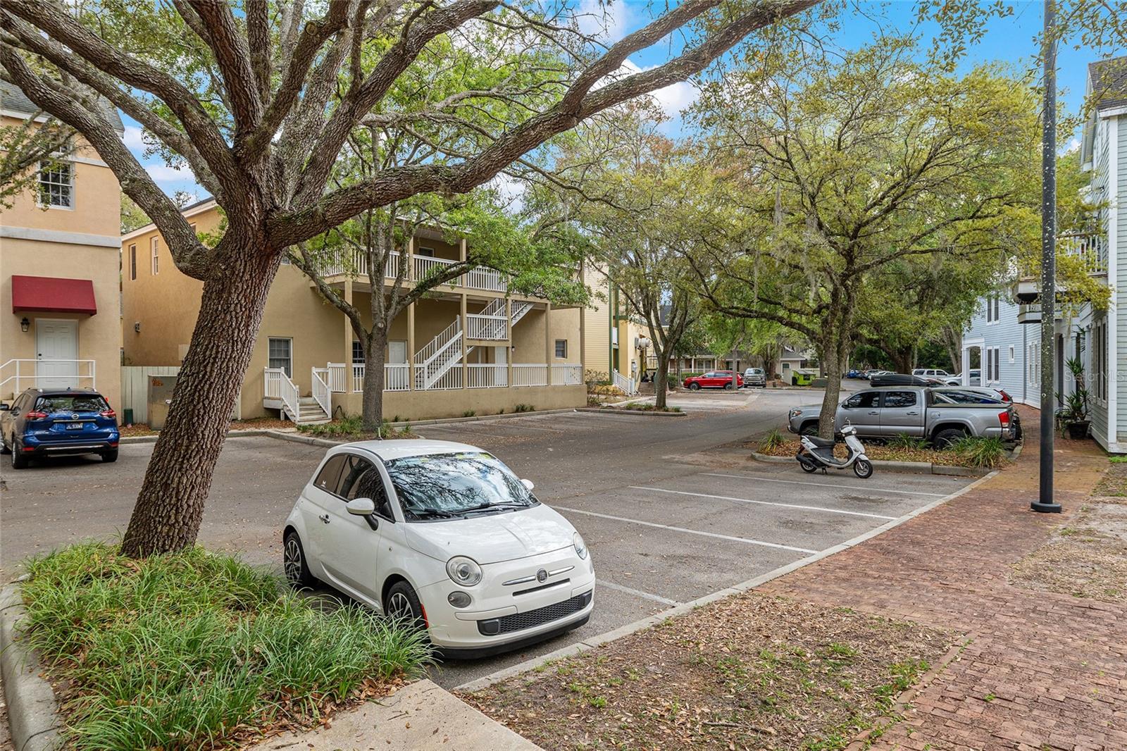 9177 SW 52ND RD #102, GAINESVILLE, FL, 32608