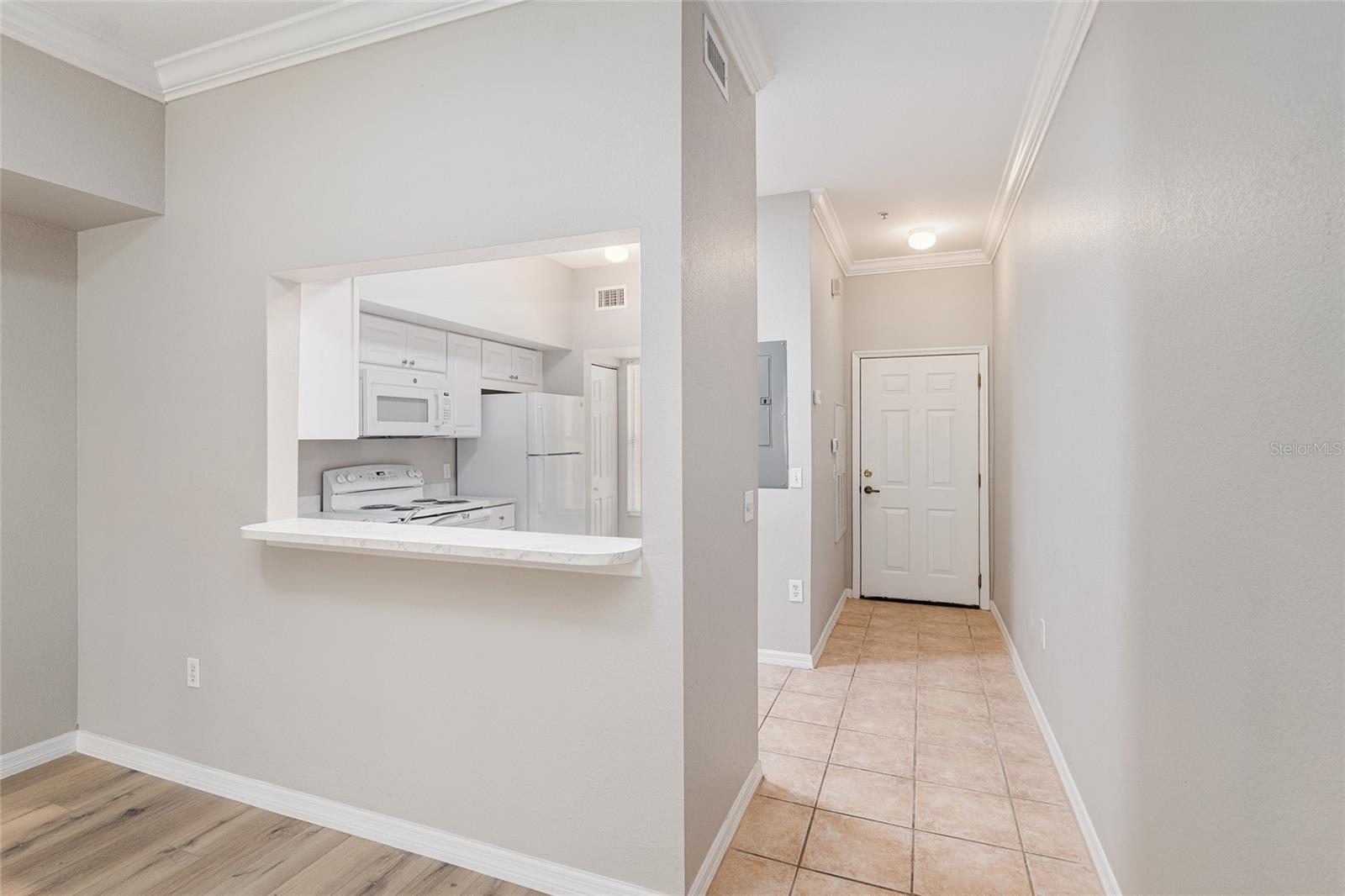 9177 SW 52ND RD #102, GAINESVILLE, FL, 32608