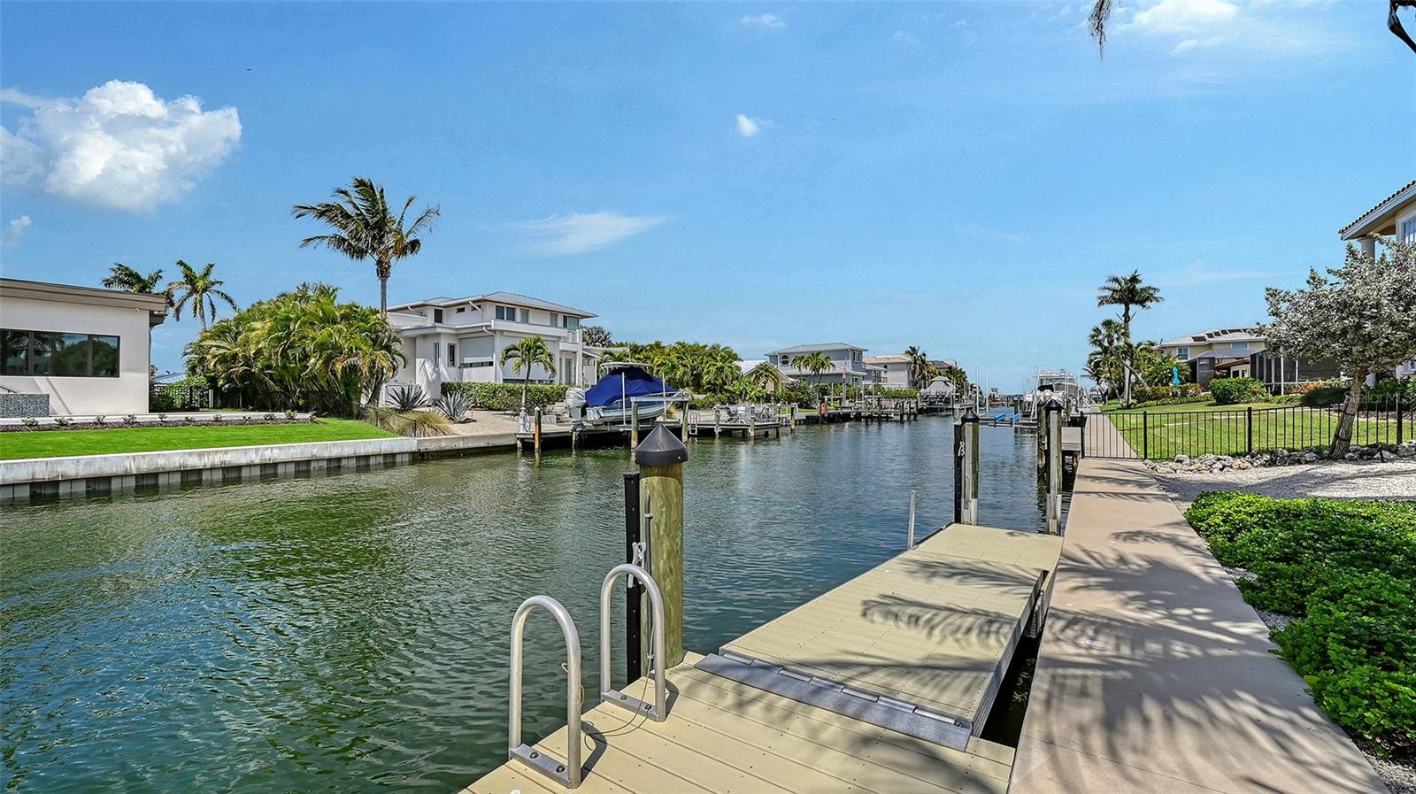 531 WEDGE LN, LONGBOAT KEY, FL, 34228