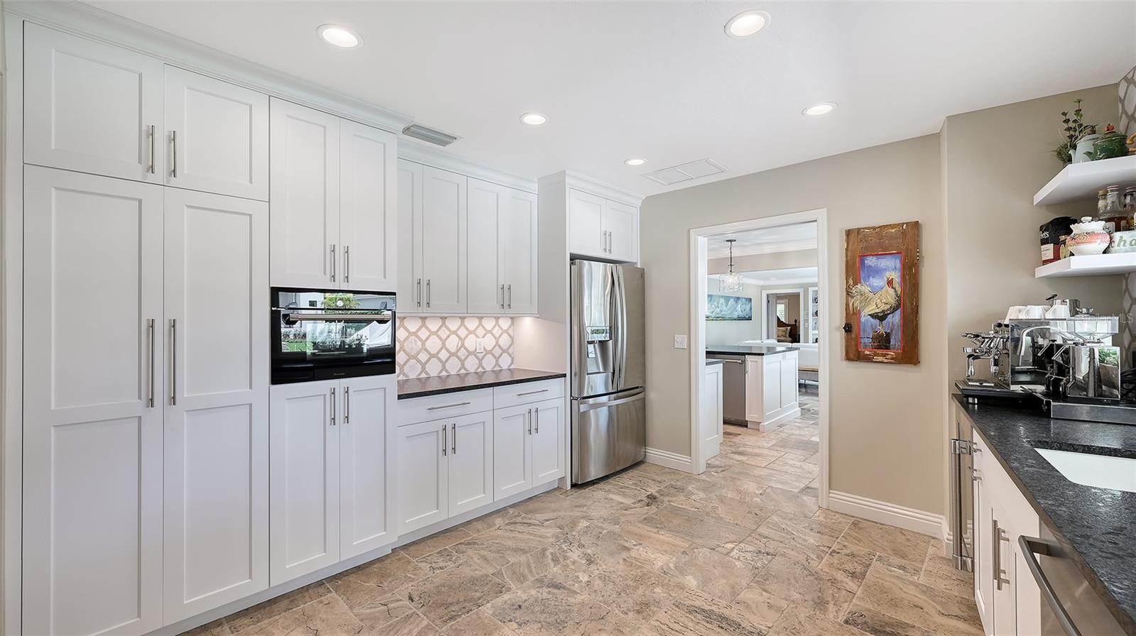 531 WEDGE LN, LONGBOAT KEY, FL, 34228