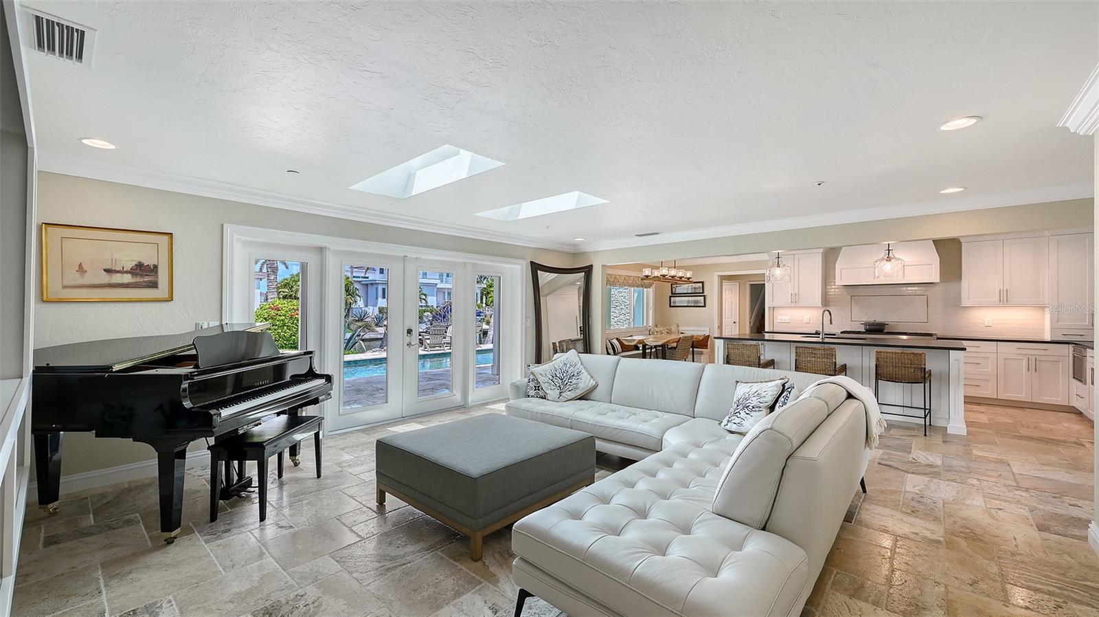 531 WEDGE LN, LONGBOAT KEY, FL, 34228