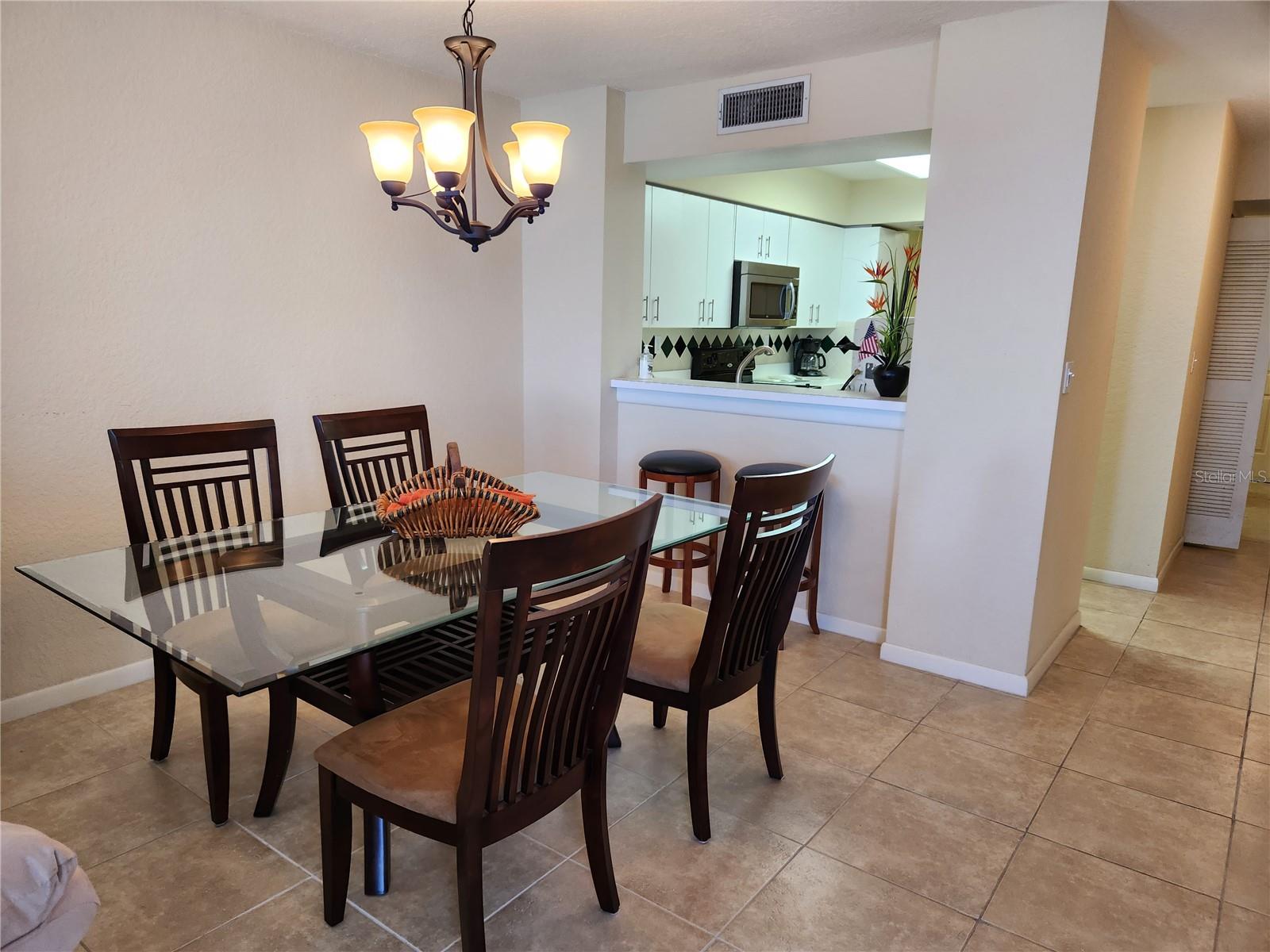6105 BAHIA DEL MAR CIR #283, ST PETERSBURG, FL, 33715