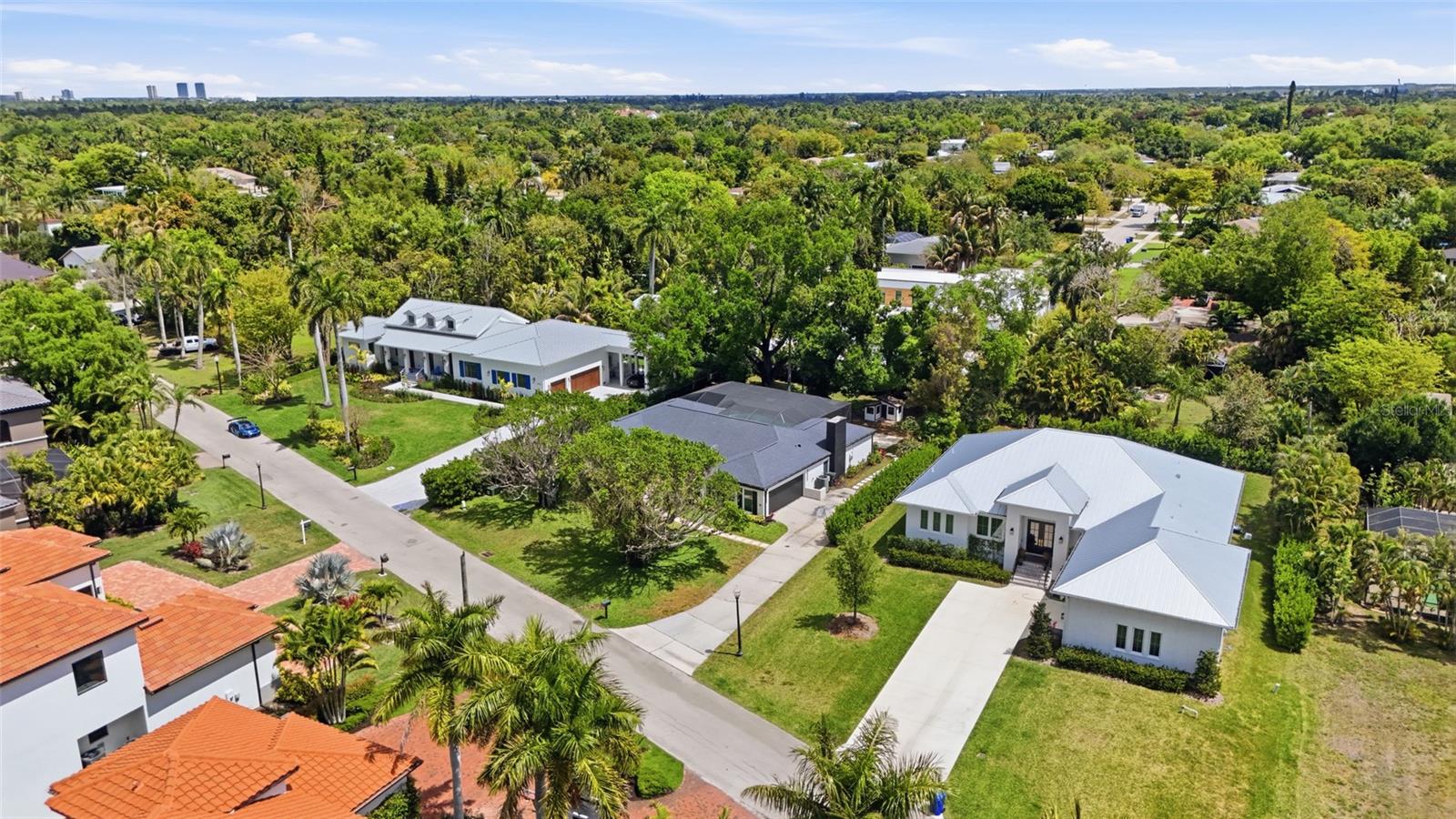 3931 W RIVERSIDE DR, FORT MYERS, FL, 33901