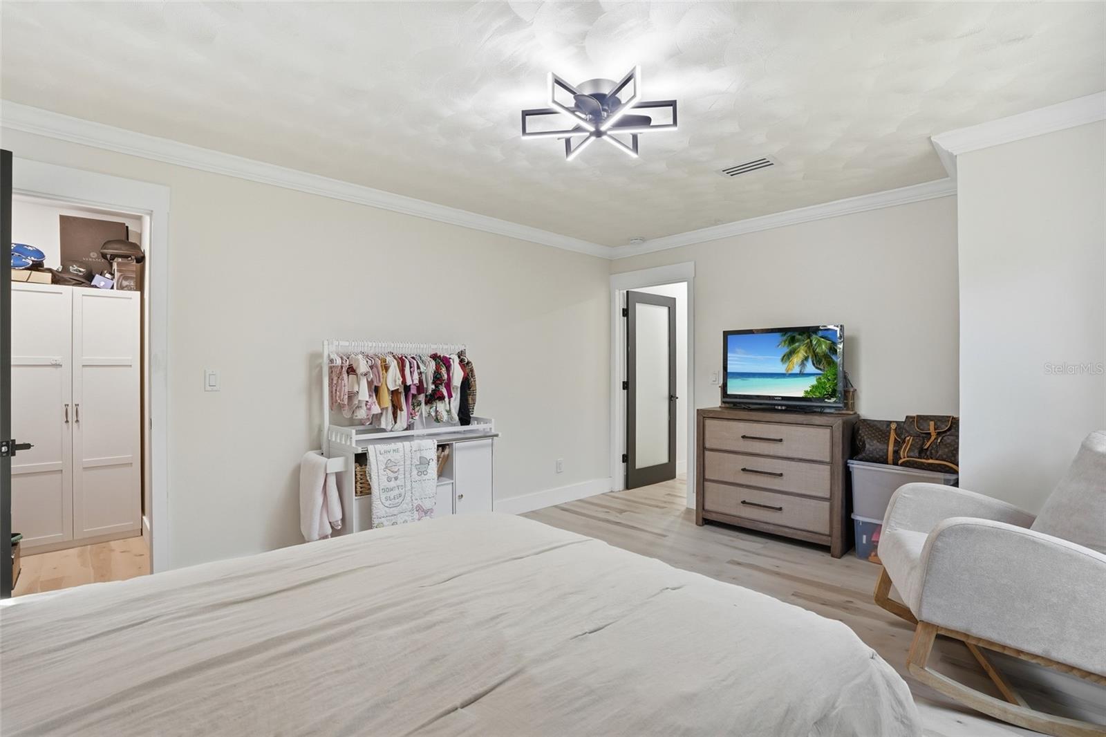 3931 W RIVERSIDE DR, FORT MYERS, FL, 33901