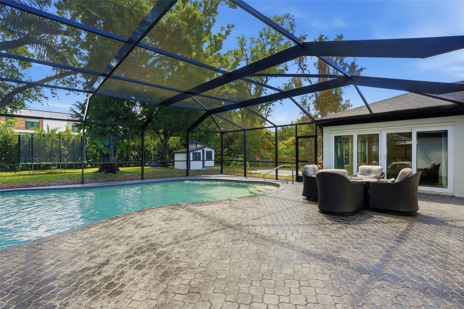 3931 W RIVERSIDE DR, FORT MYERS, FL, 33901