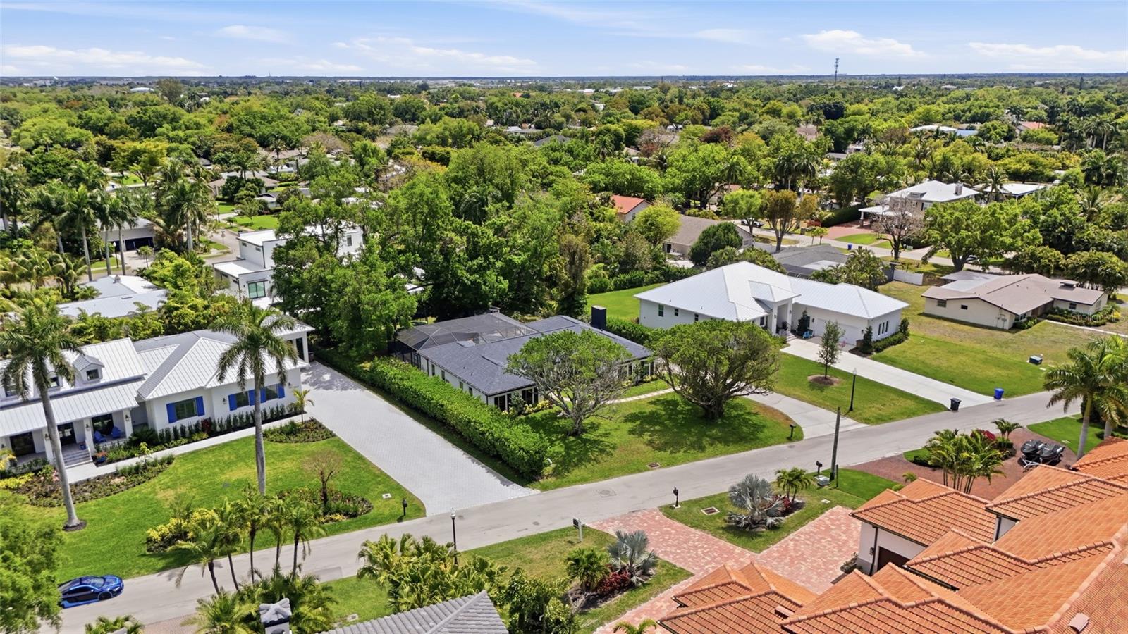 3931 W RIVERSIDE DR, FORT MYERS, FL, 33901