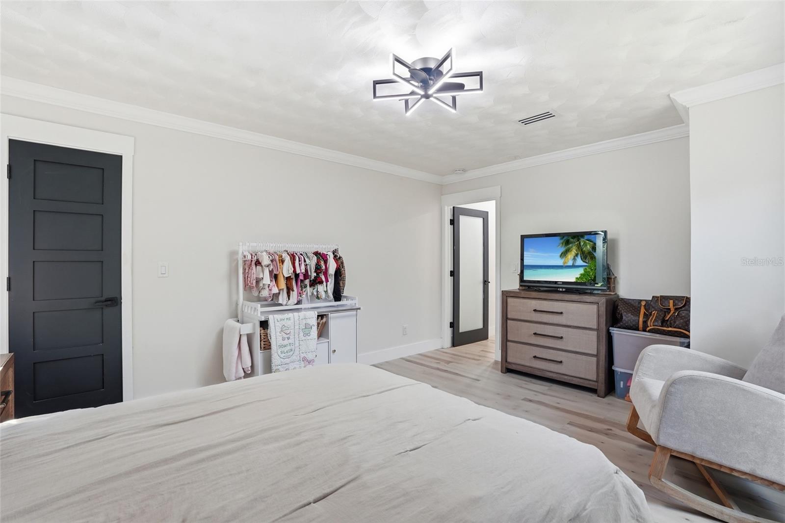 3931 W RIVERSIDE DR, FORT MYERS, FL, 33901
