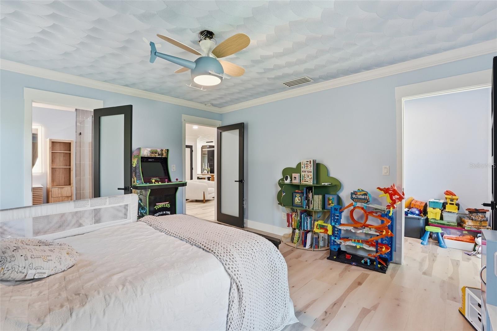 3931 W RIVERSIDE DR, FORT MYERS, FL, 33901